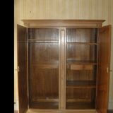 Solid oak cabinet from the 60s 2 doors with locks and keys