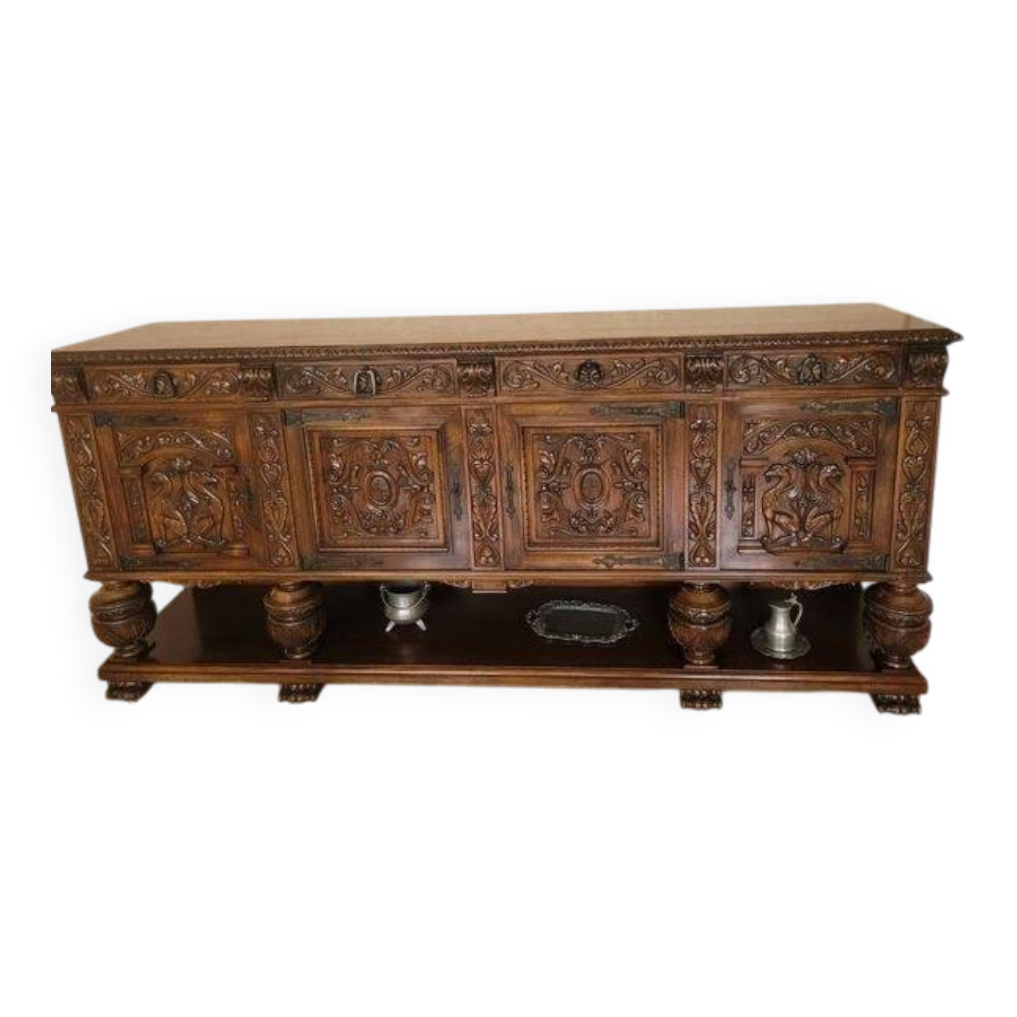 Wooden buffet in Renaissance style