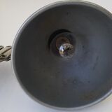 Workshop accordion applicator