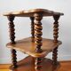 Table d'appoint, chevet en bois tourné