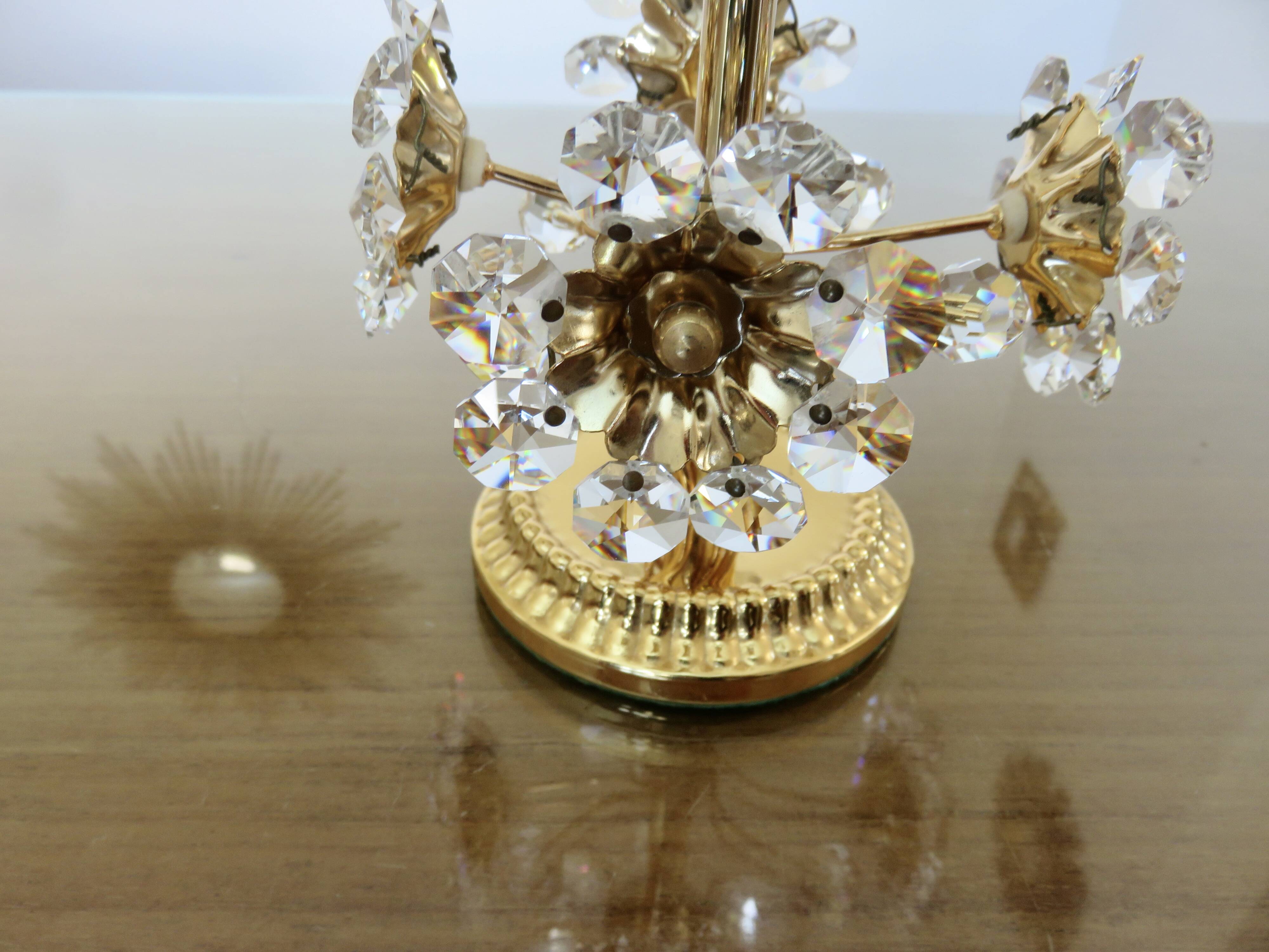 Pair of flower lamps, Hollywood Regency, crystal and gilded brass, 1970