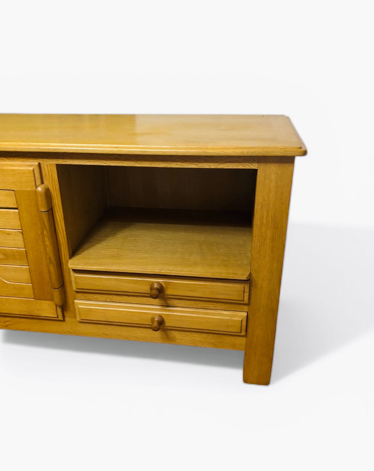 Rare enfilade in solid oak designed by Robert Guillerme & Jacques.