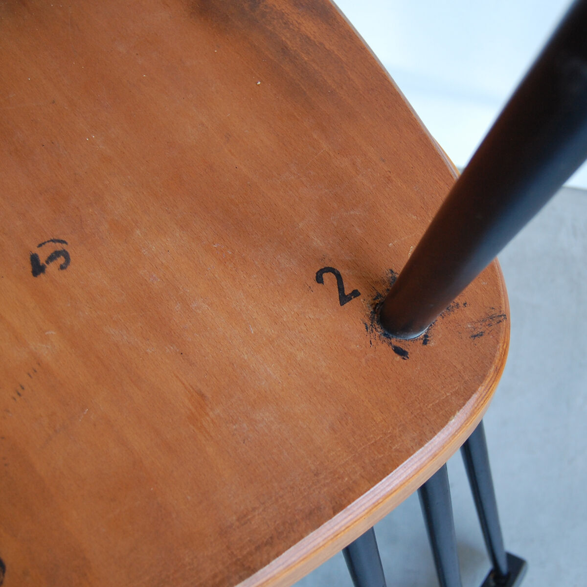 Suite of 5 Belgian vintage chairs with bars