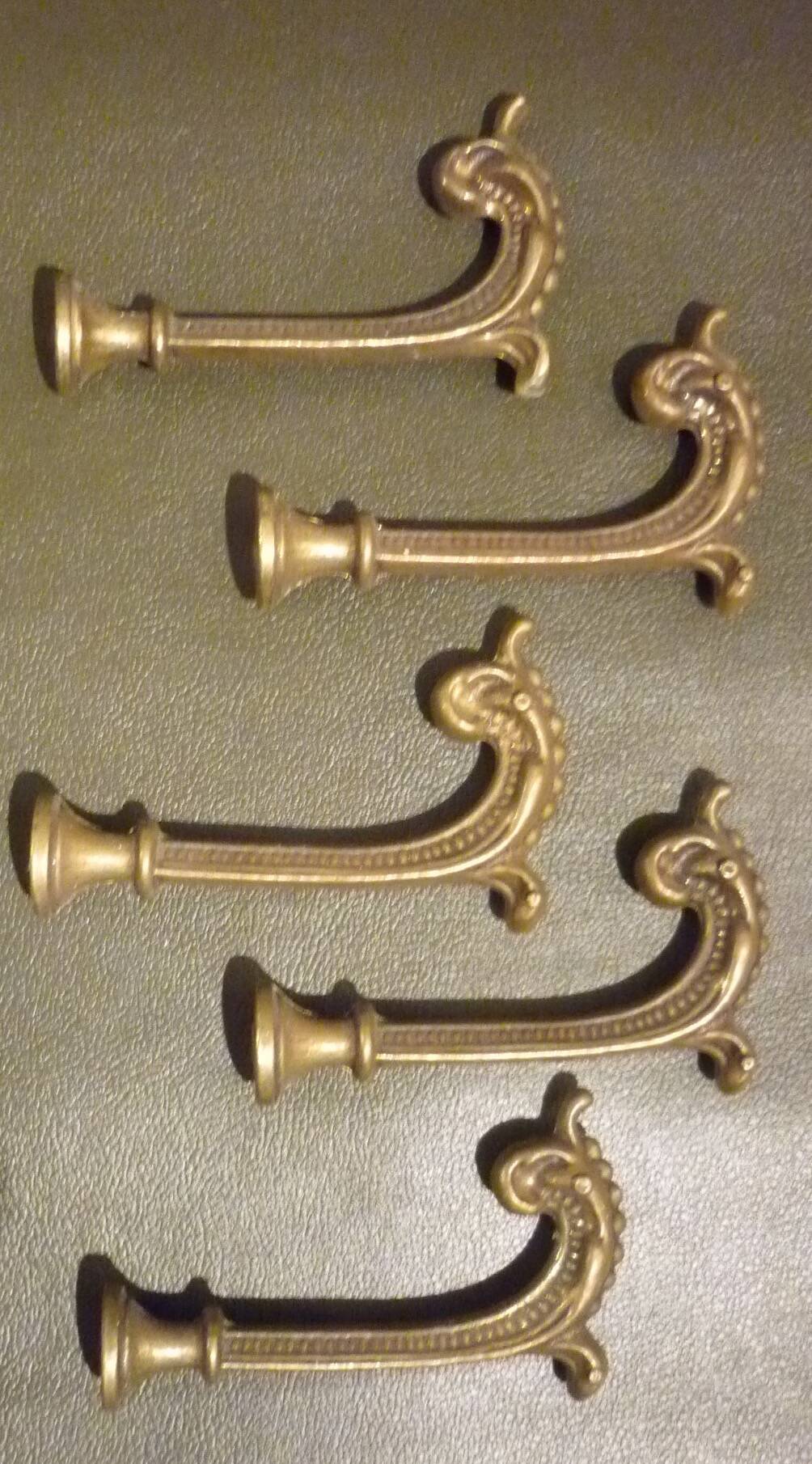 Pairs of 2 old hooks for brass tiebacks