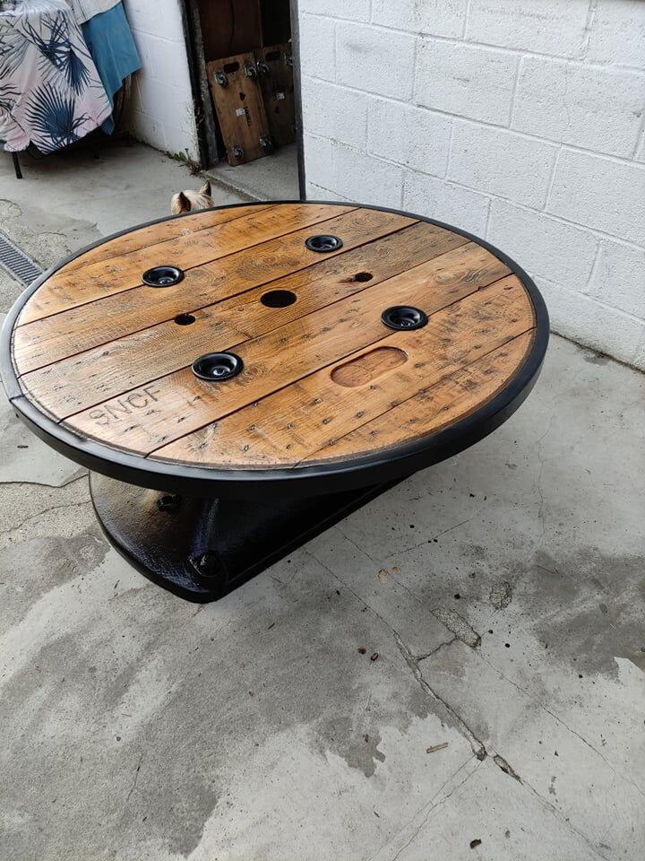 Unique Industrial Coffee Table Ringed Touret SNCF 120 cm.