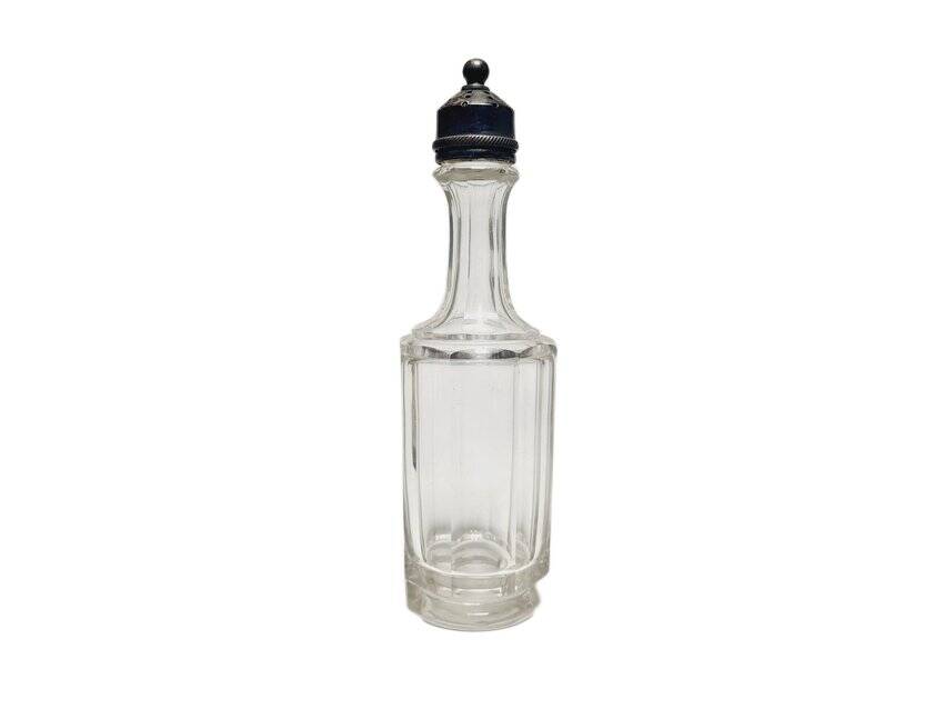 Biedermeier olive and oil carafe, 1900s