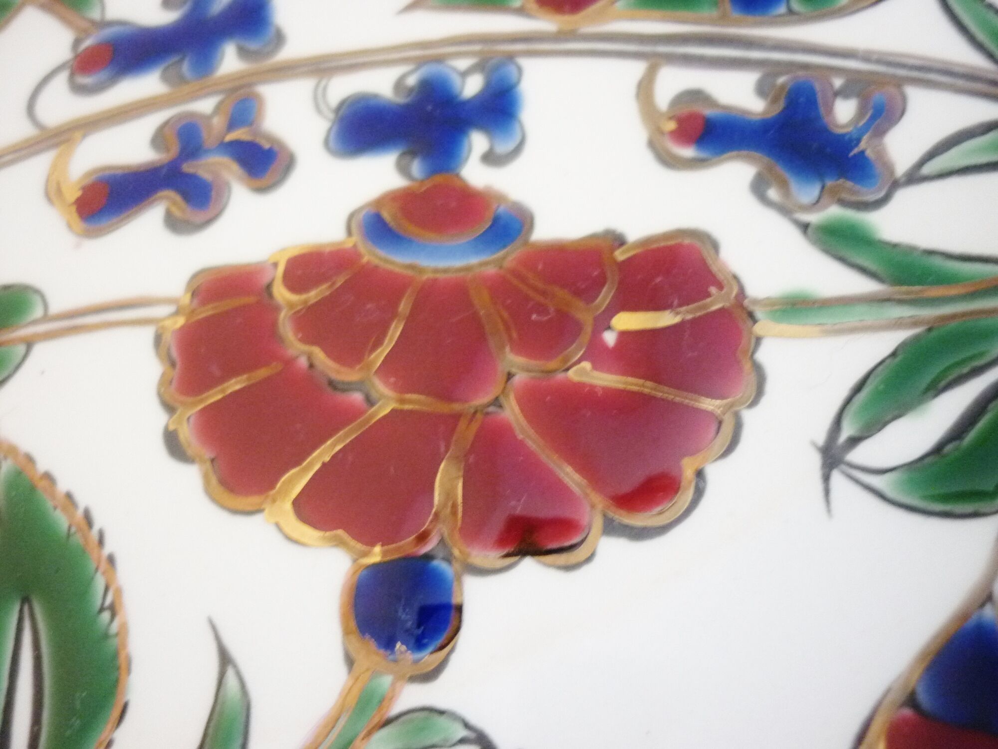 Enamelled plate Keramik decoration of ibiscus, cloisonné enamels, thick, Rhodes Greece