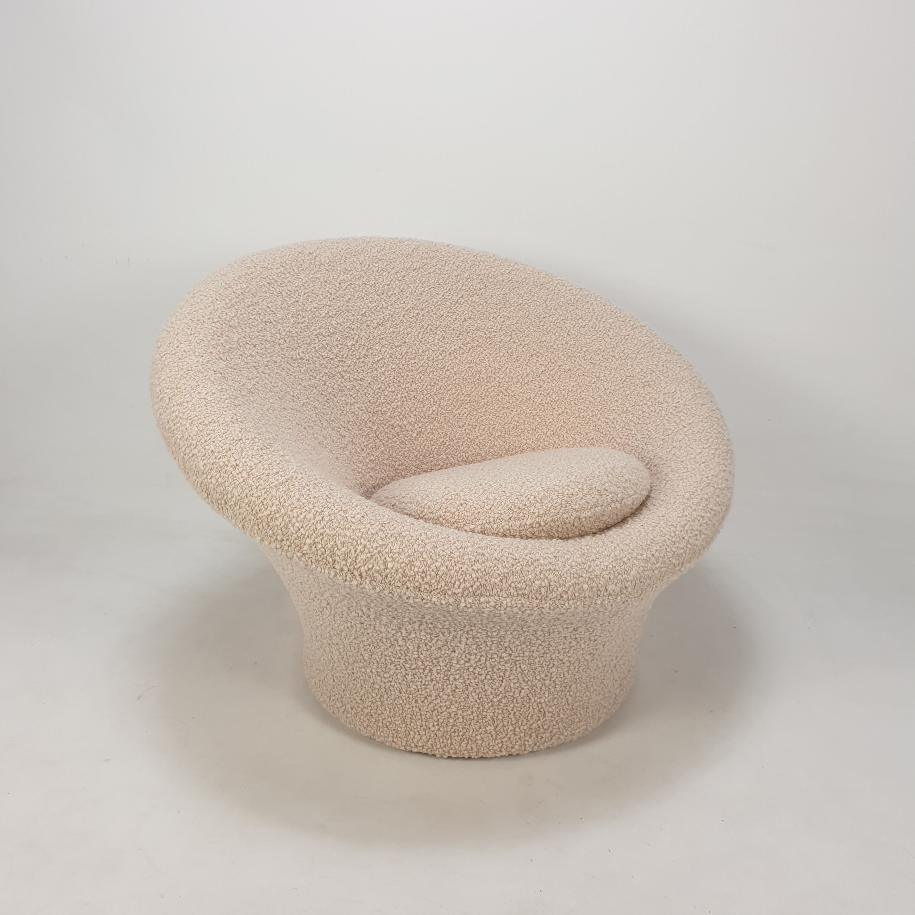 Fauteuil and ottoman Mushroom de Pierre Paulin pour Artifort, années 1960
