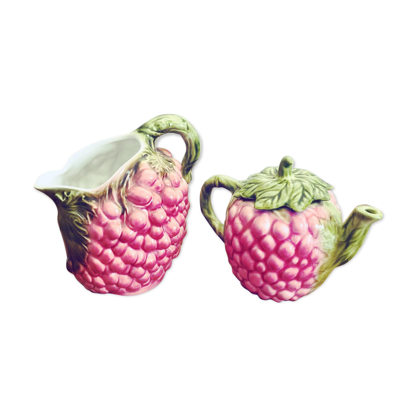 Raspberry barbotine pitcher and teapot
