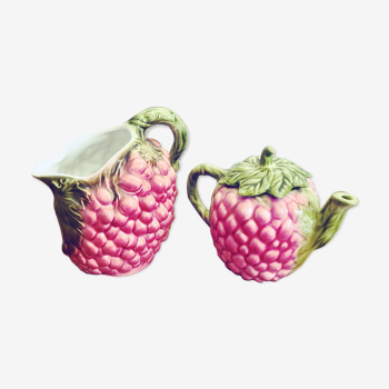 Raspberry barbotine pitcher and teapot