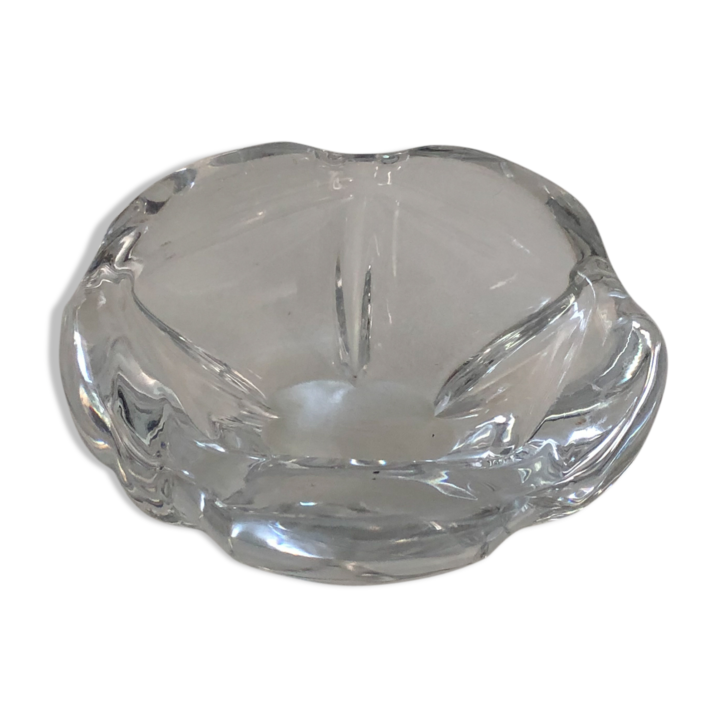 Cendrier en cristal moulé DAUM  signé,  vendu avec salerons DAUM