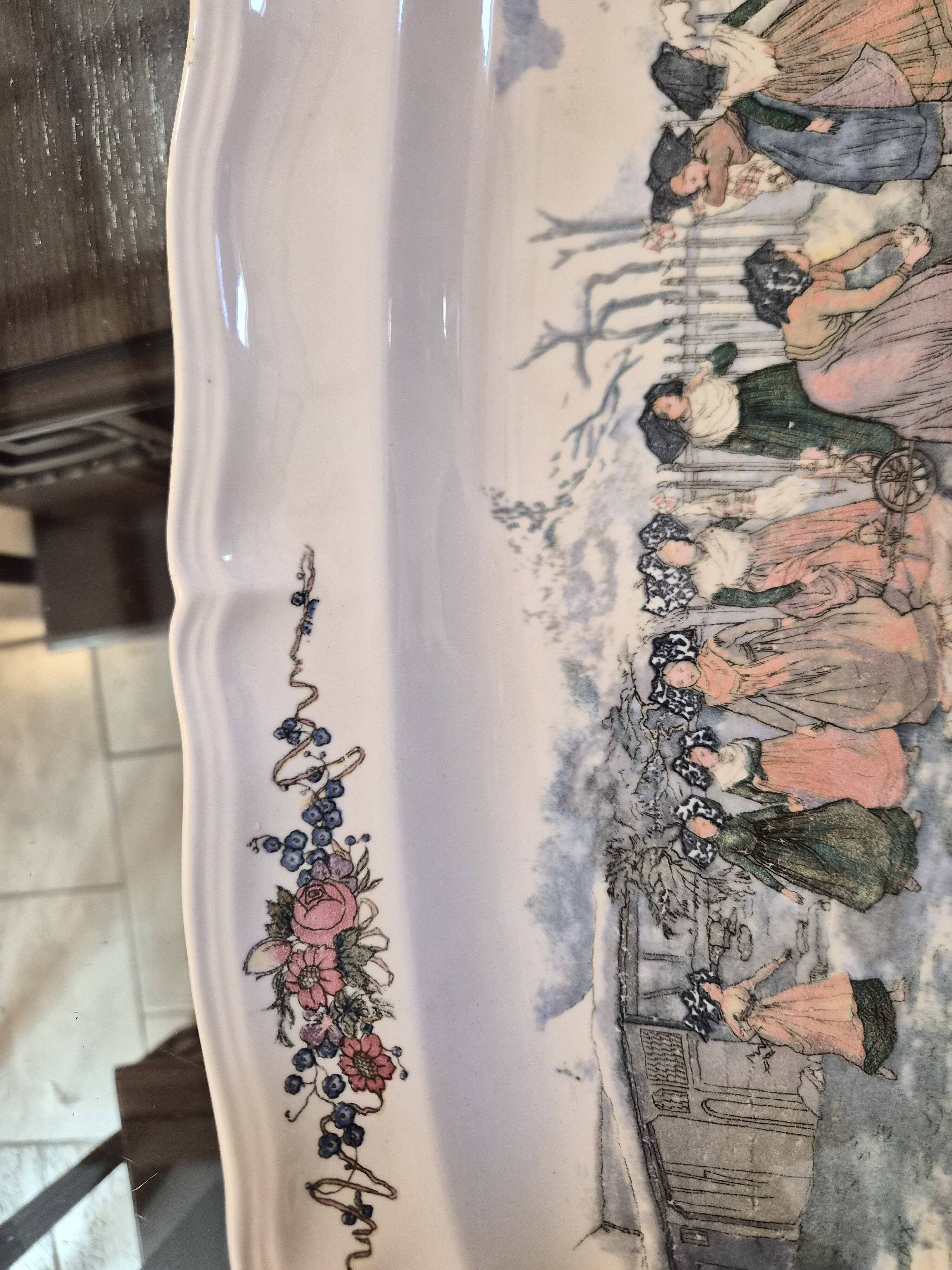 Plate Obernai Faïencerie Sarreguemines