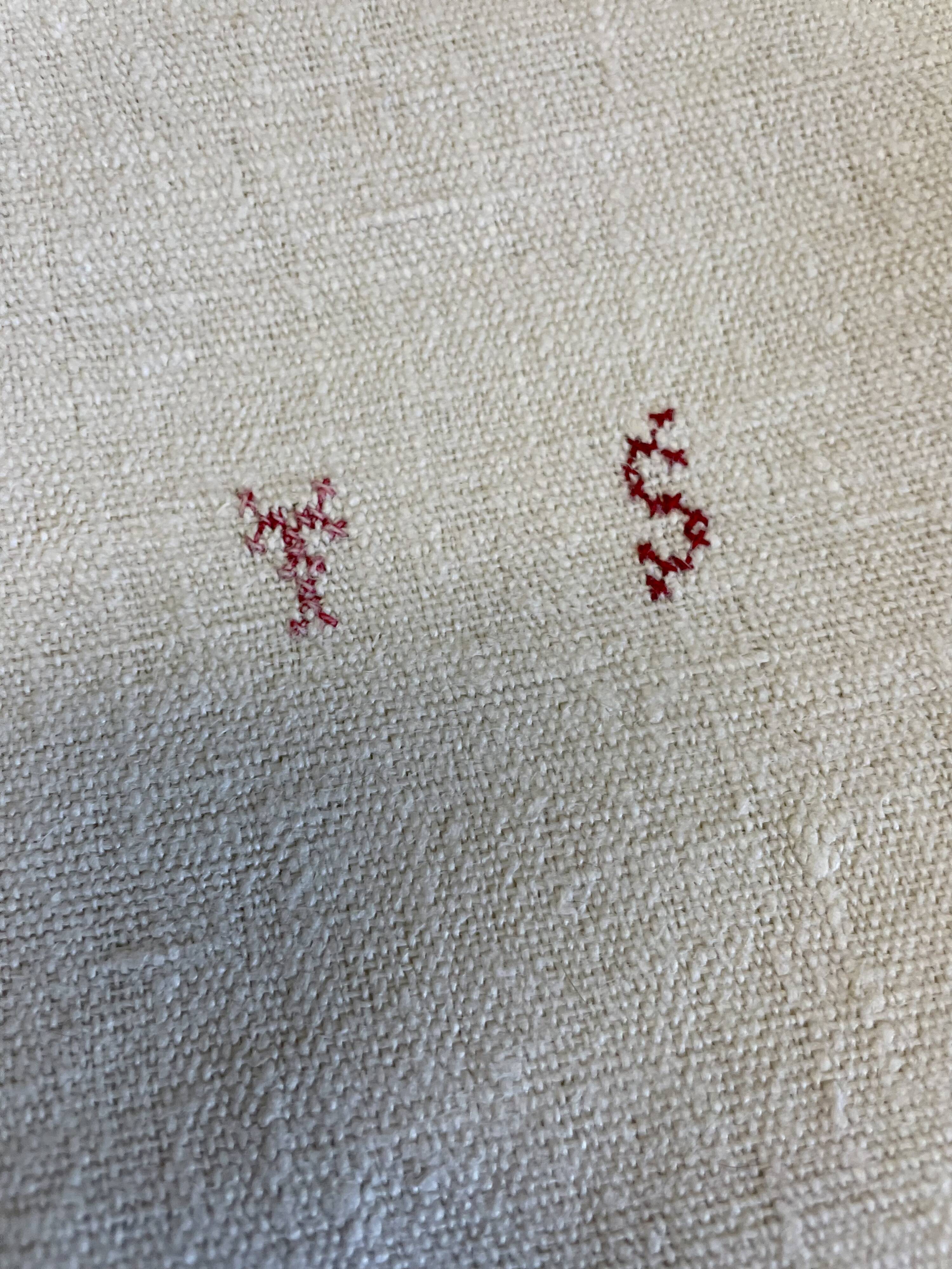 Antique sheet in embroidered hemp linen