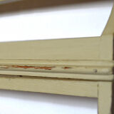 Spice shelf
