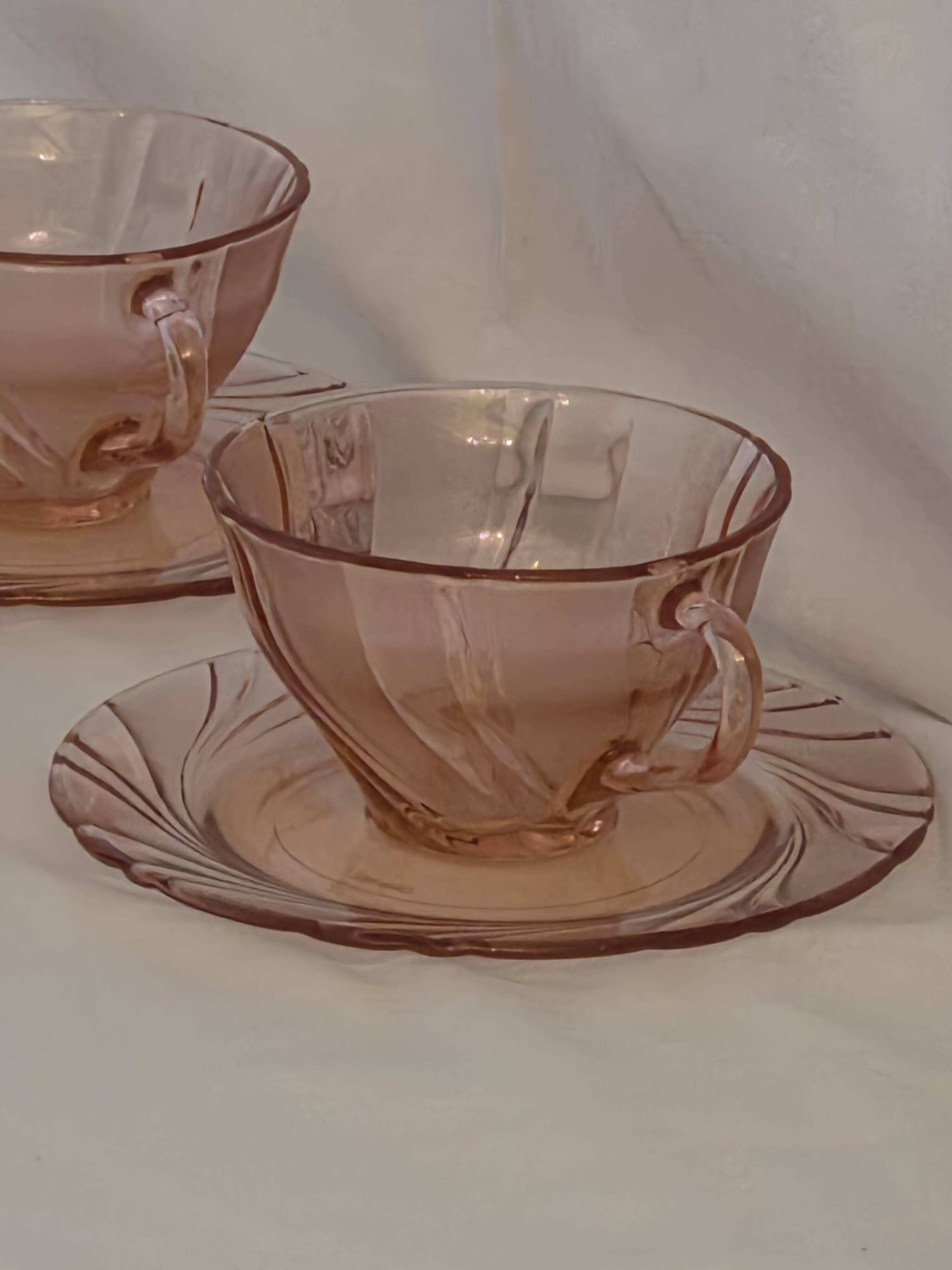 Cups and saucers vereco model beau rivage
