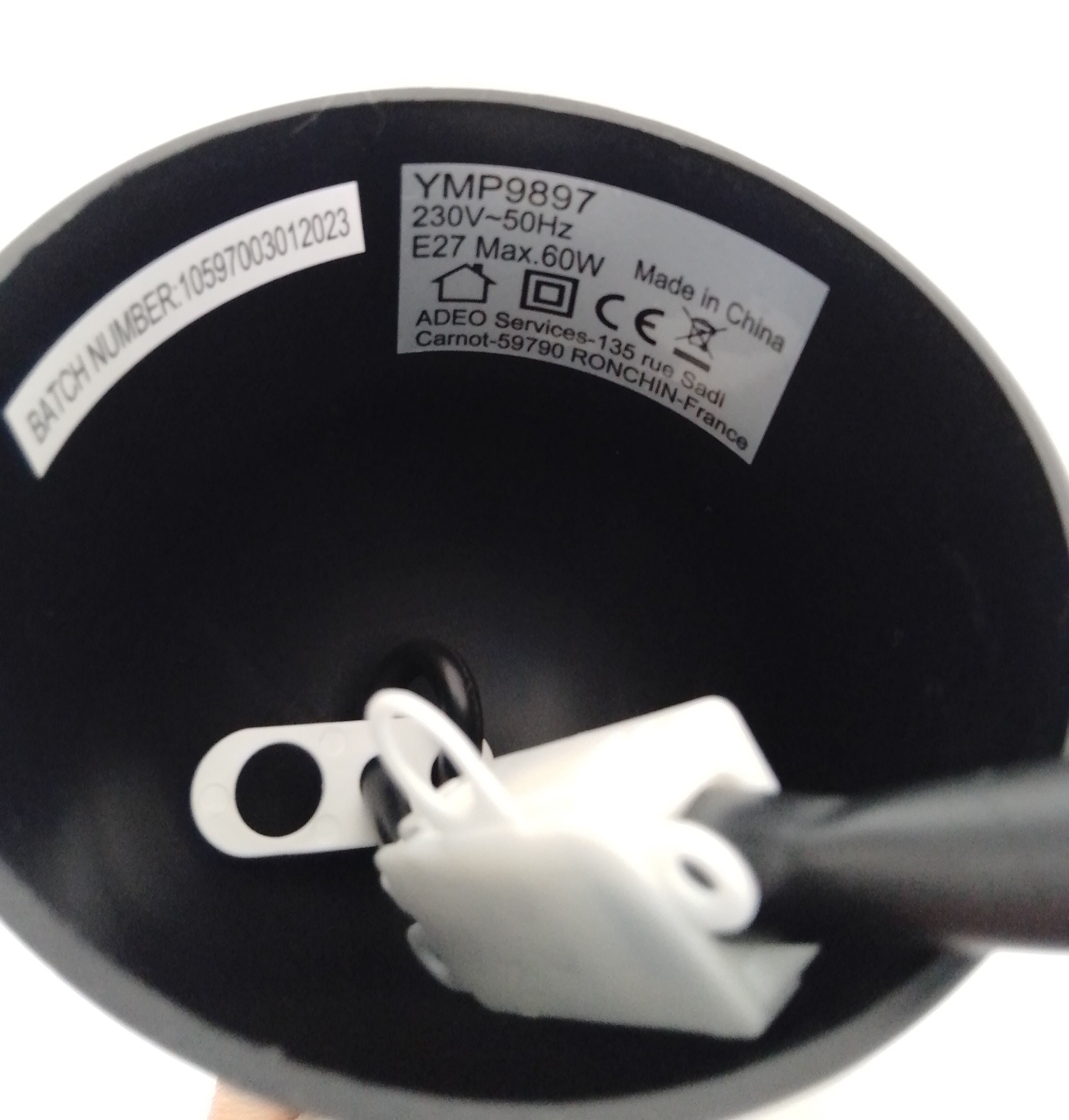 Set of 2 suspensions glass 70s