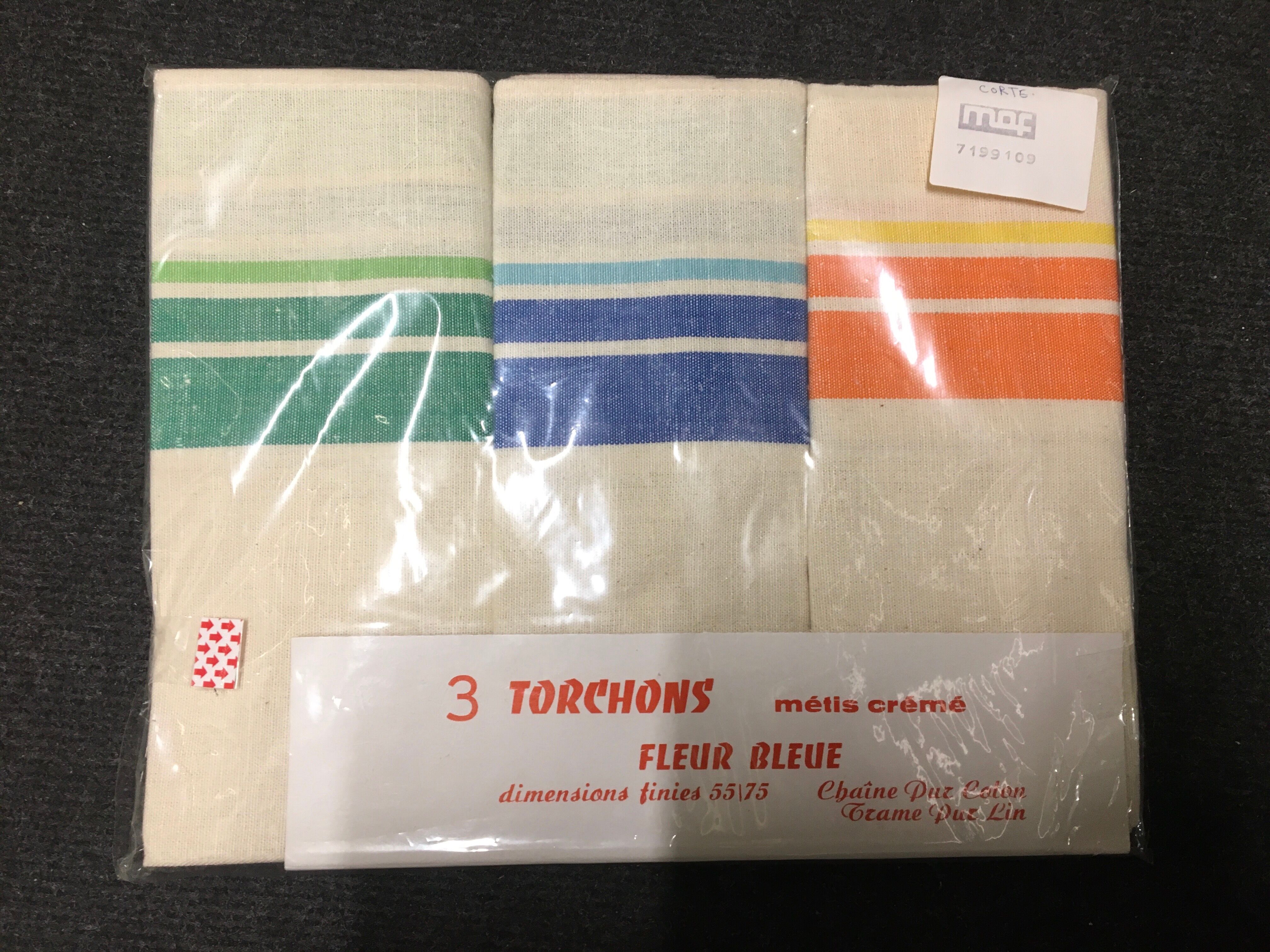 set of 15 old tea towels new in linen and cotton