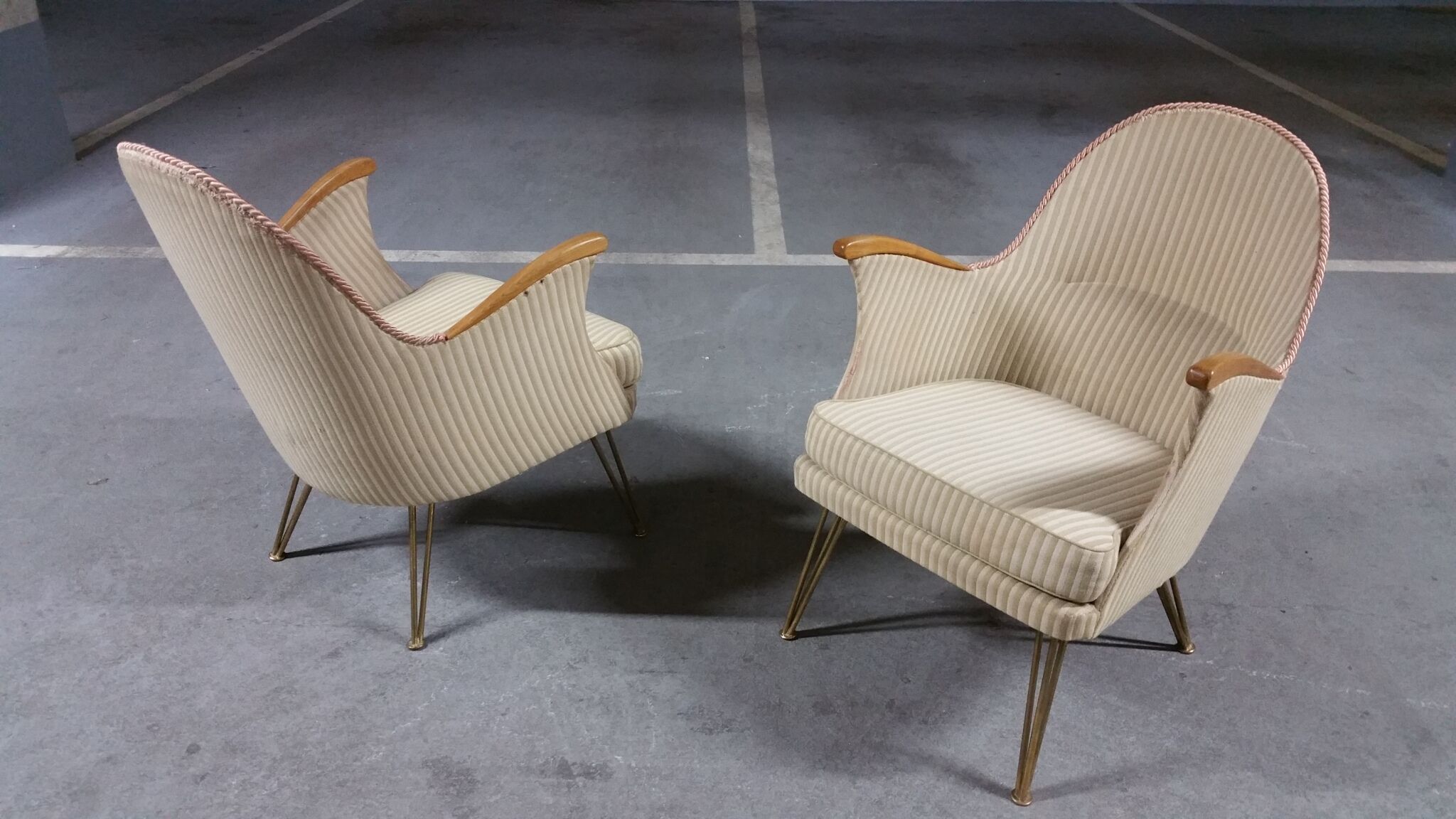 Paire de fauteuils années 50/60
