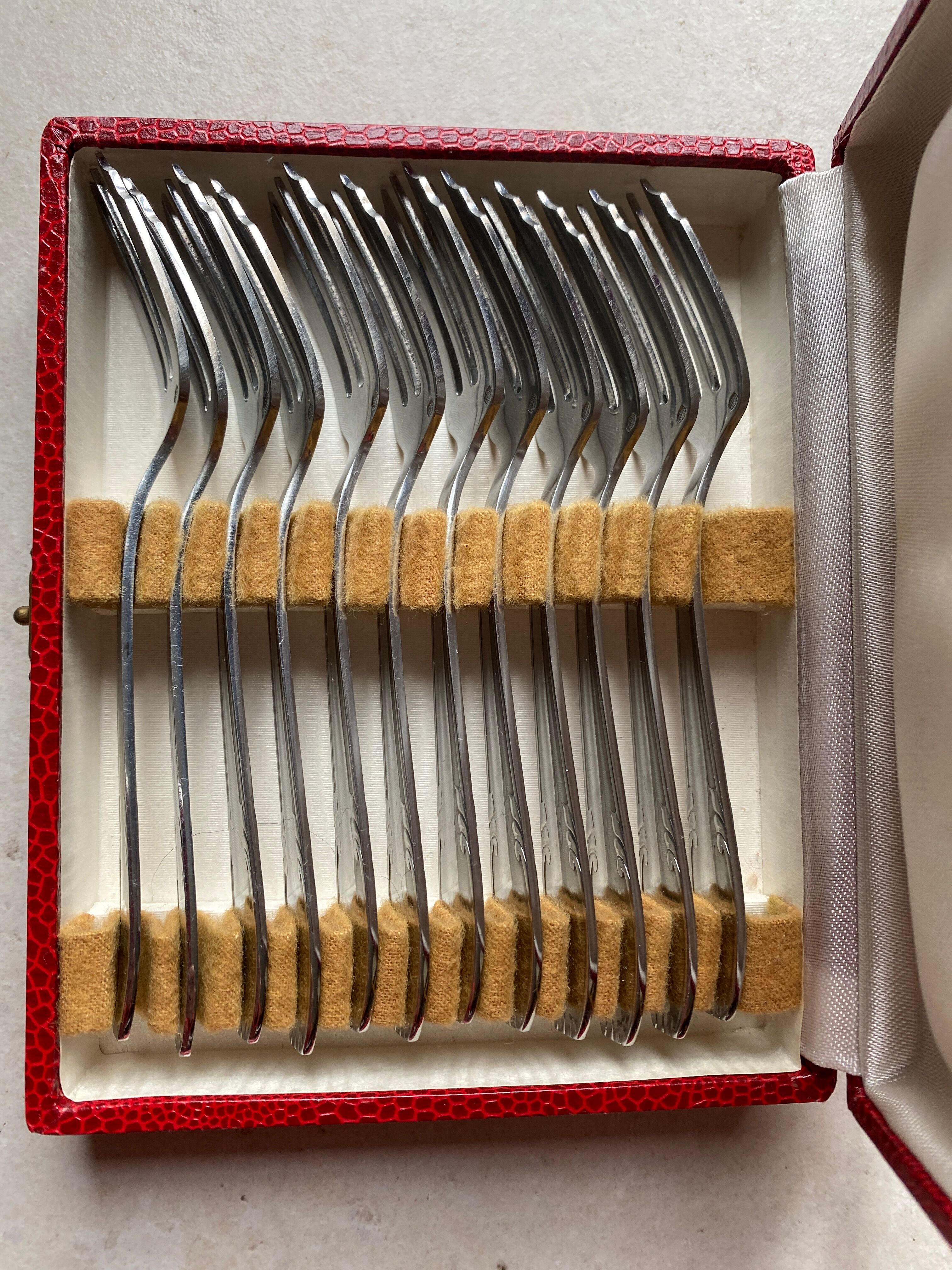 Vintage cake forks