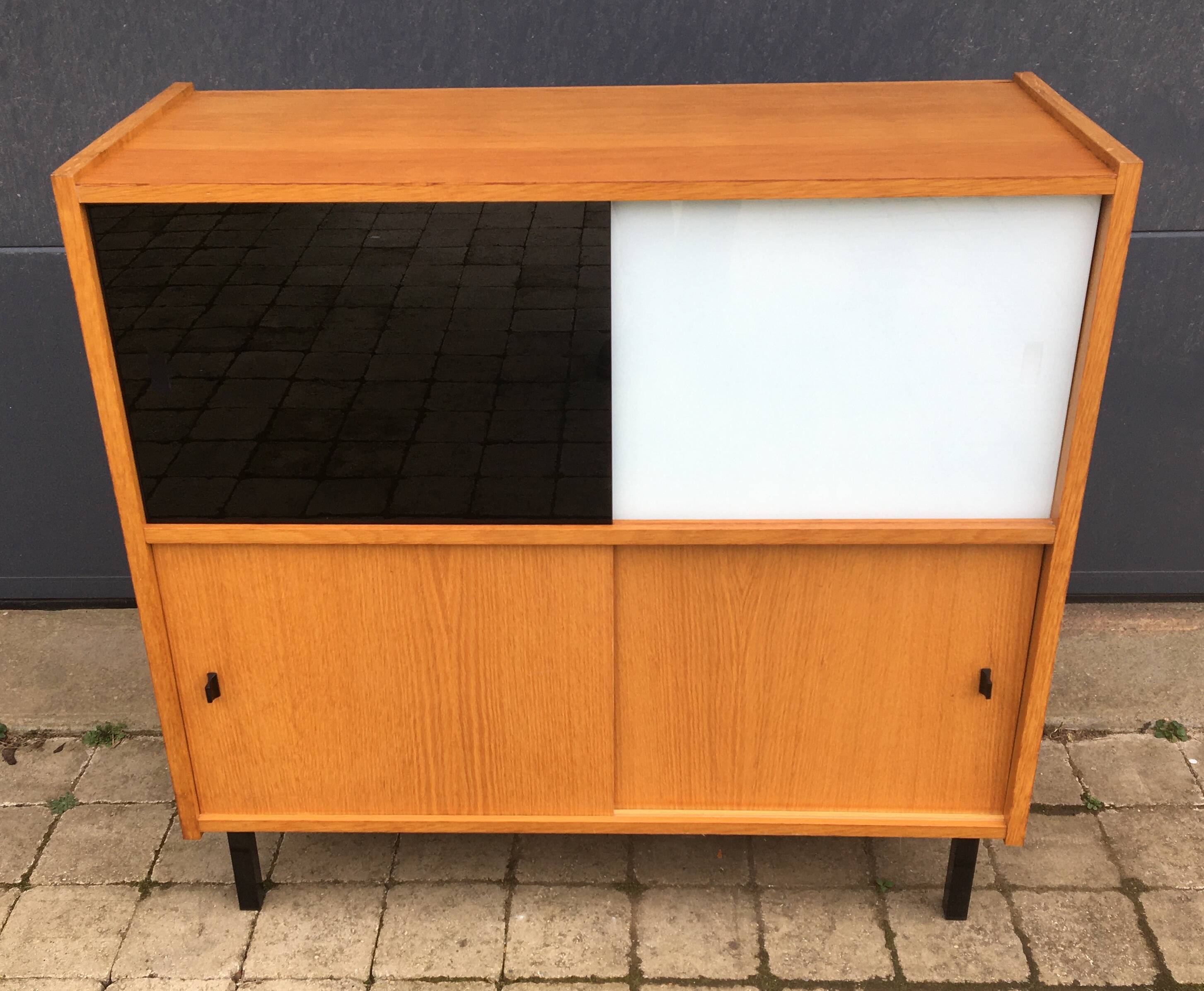 Vintage bookcase/storefront