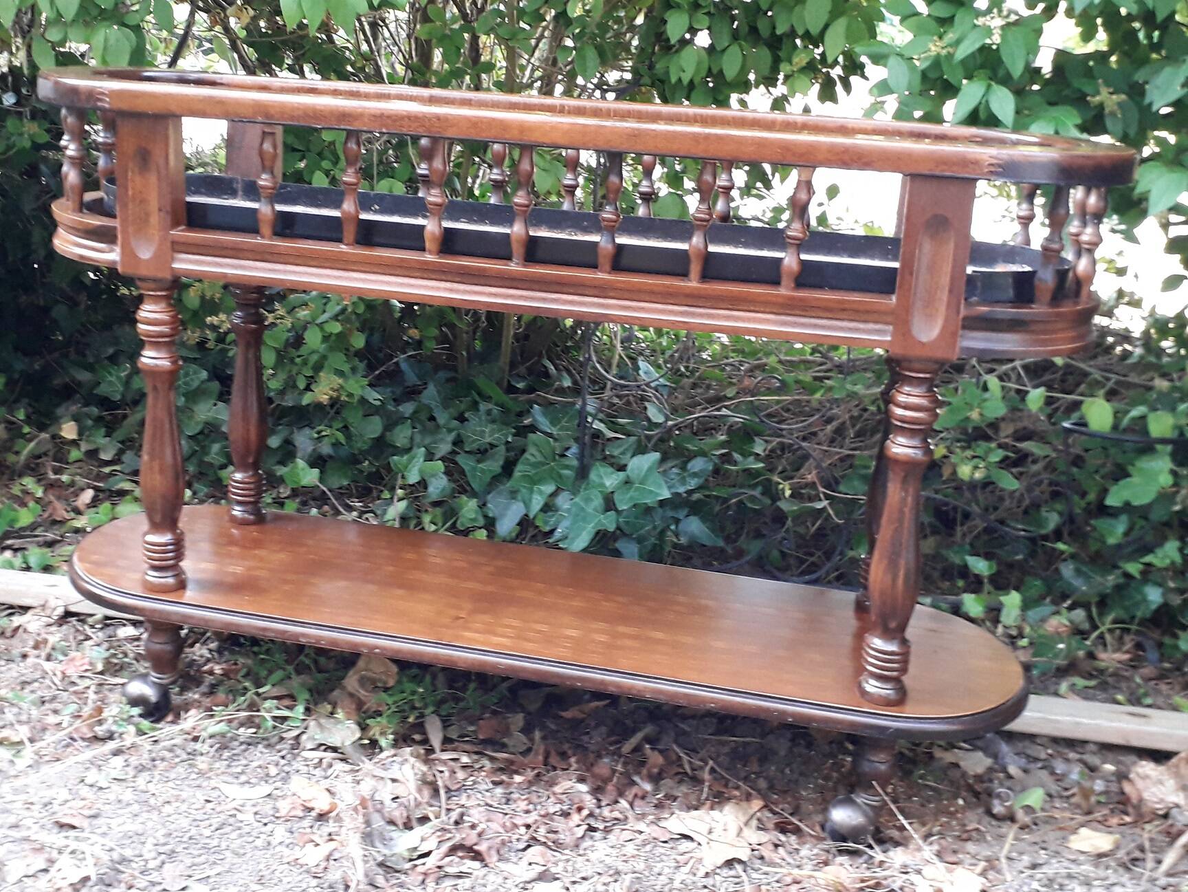 Wooden planter on wheels