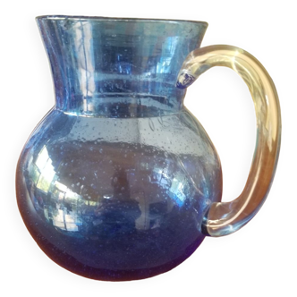 Carafe en verre soufflé