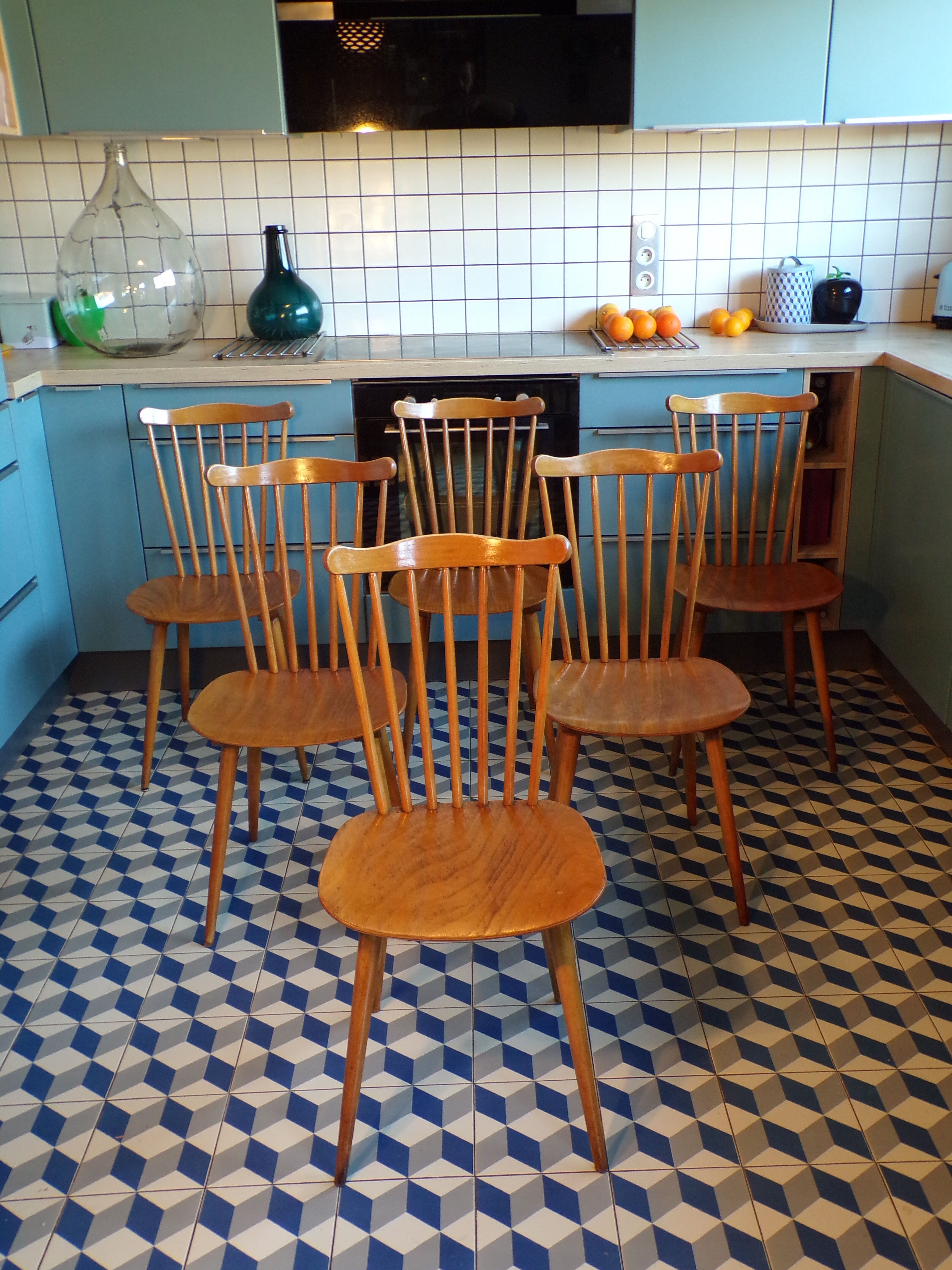 Suite 6 chairs Baumann menuet