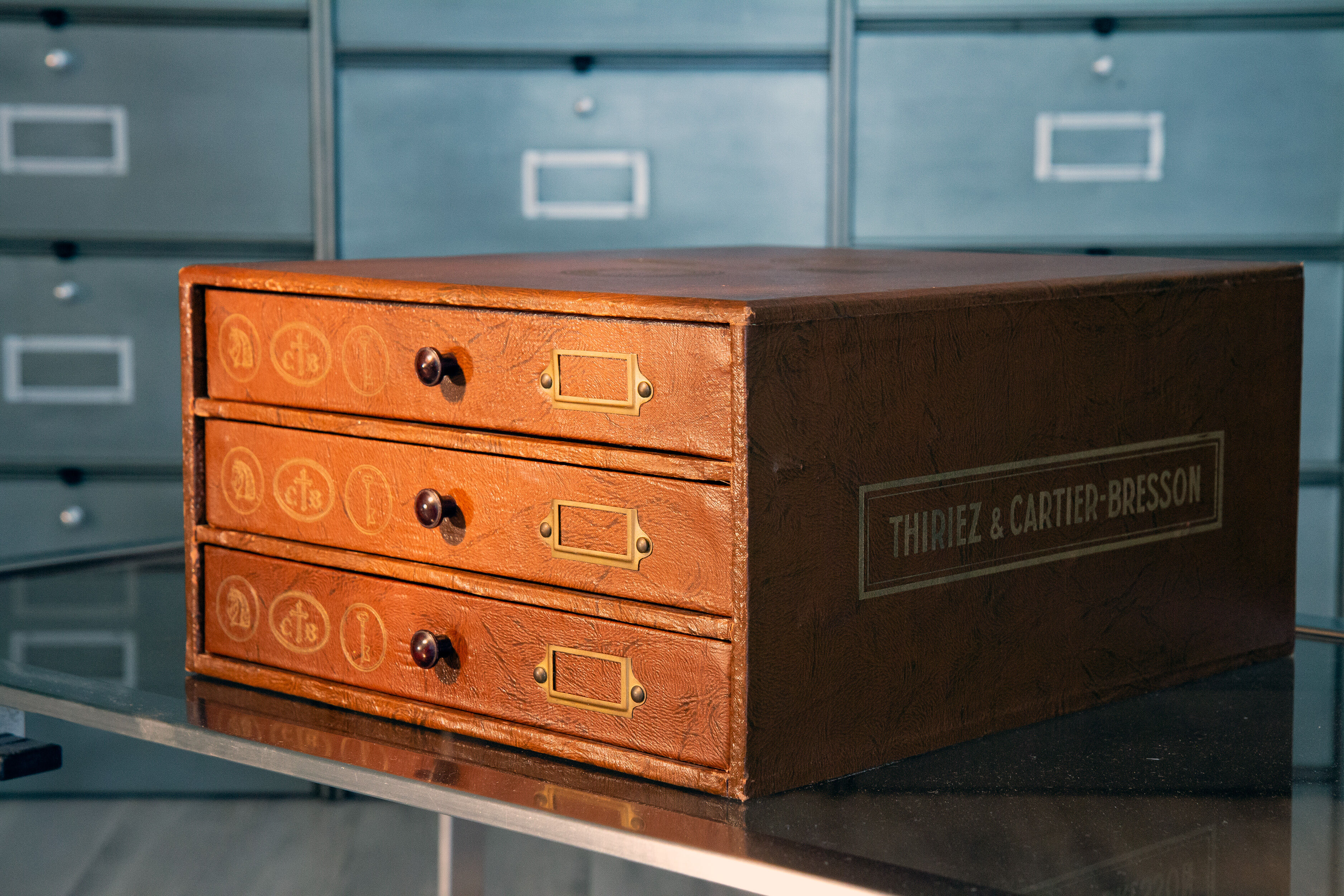 Thiriez Cartier Bresson haberdashery box, mid 20th