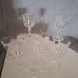11 verres à liqueur en cristal d’Arques.  Modèle  Chaumont.