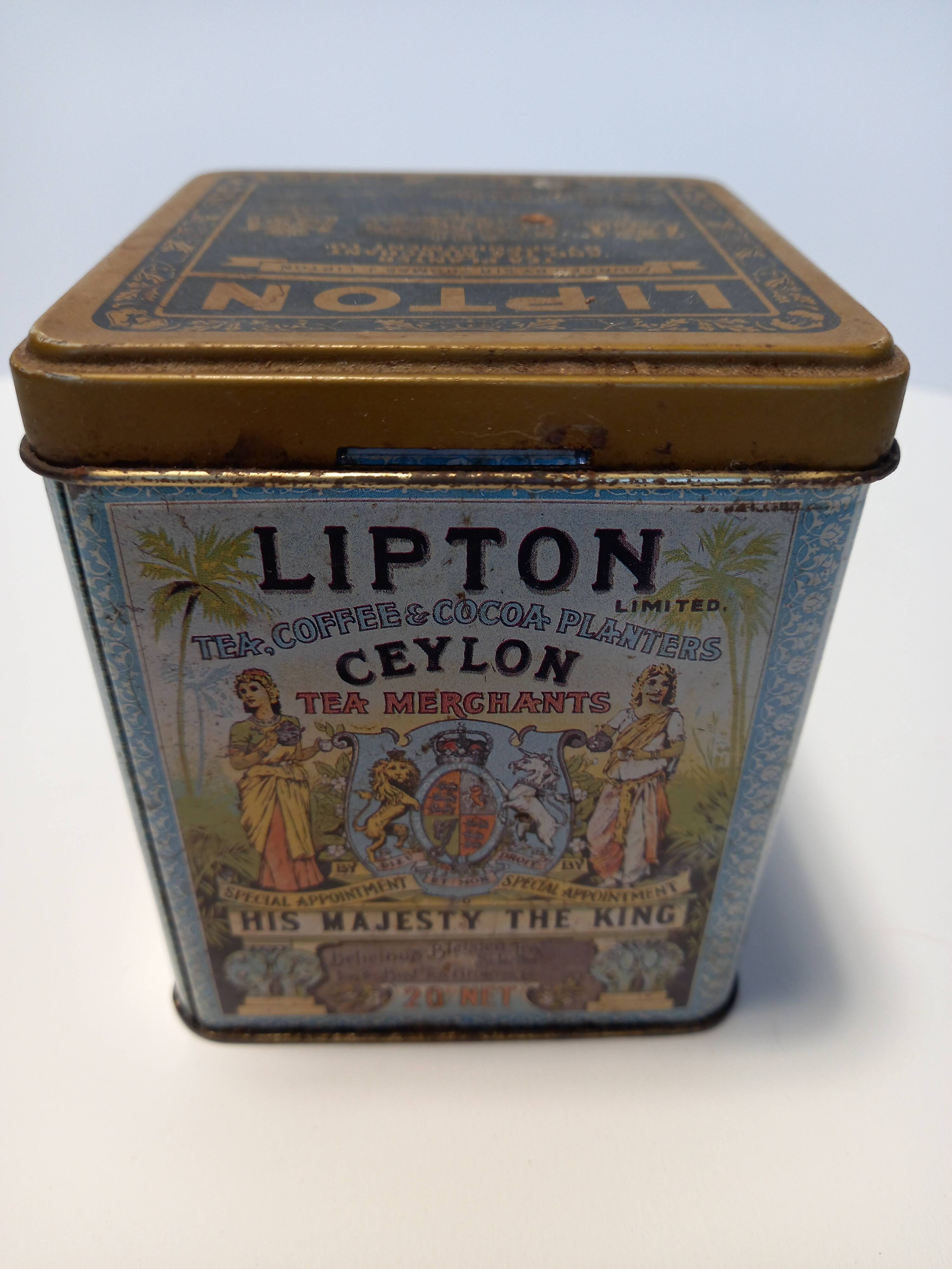 Very old tea box