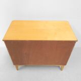 Vintage chest of drawers with 3 drawers