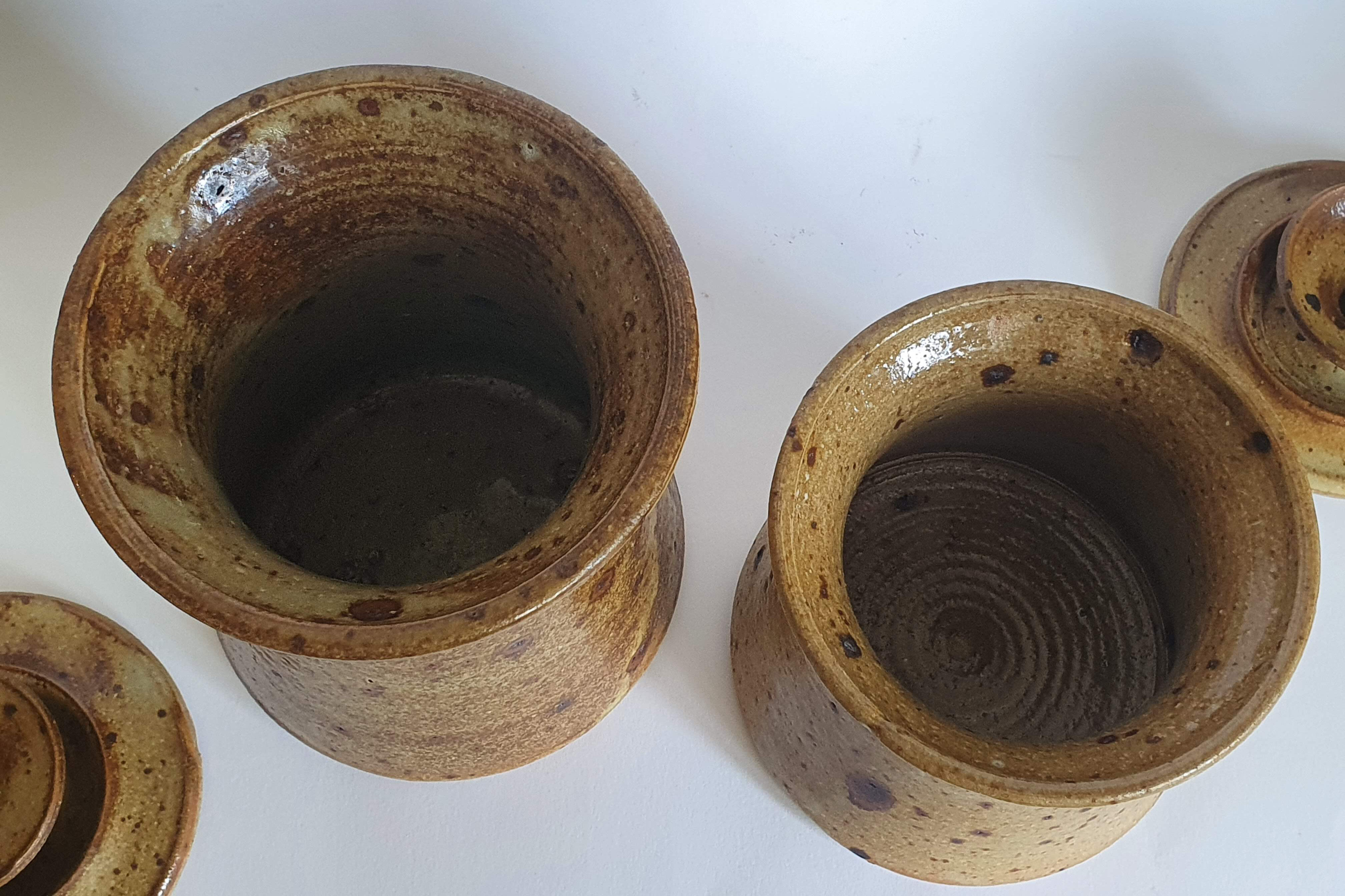Covered pyrity sandstone pots signed GRM