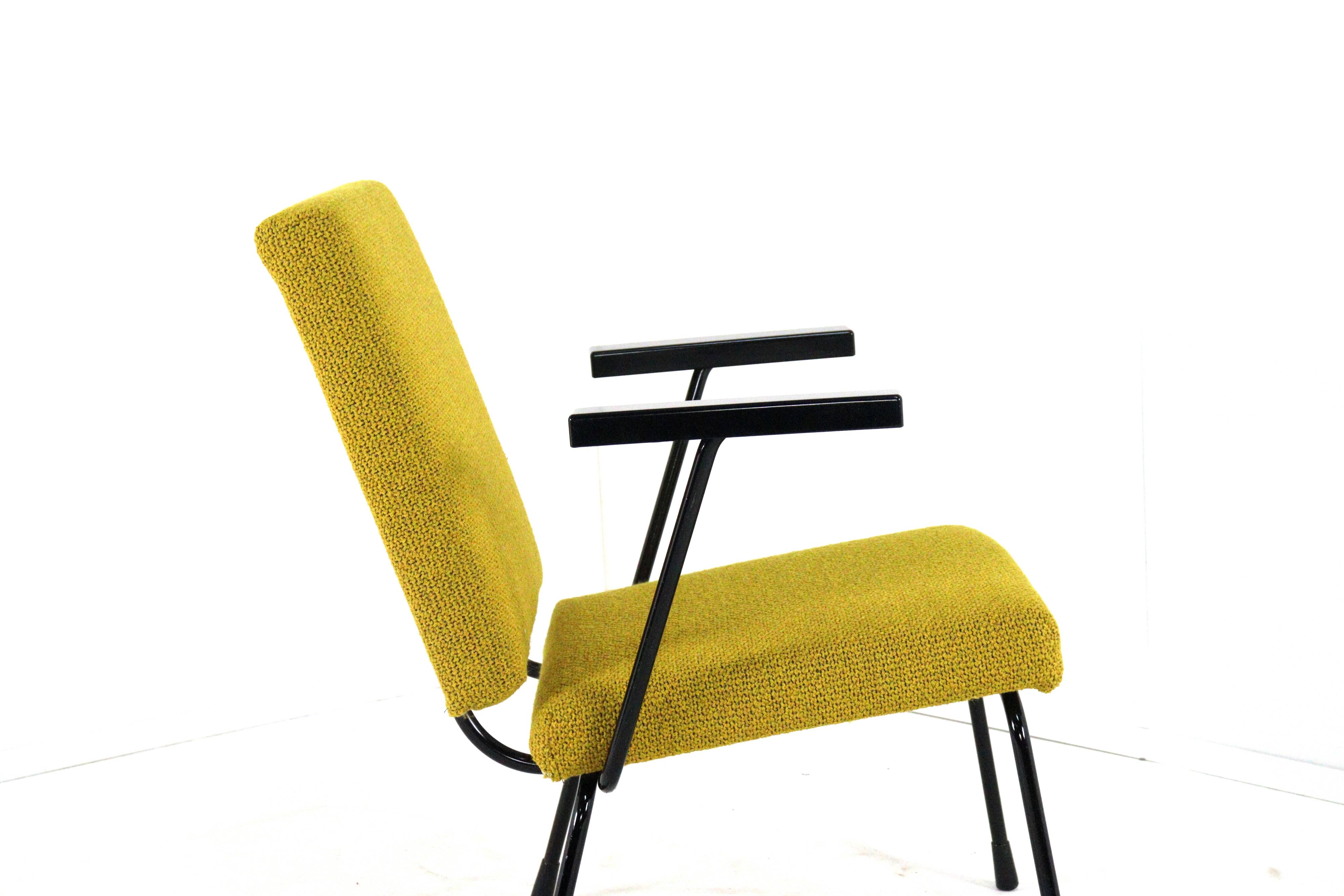 W.H. Rietveld for Gispen armchair model 1401