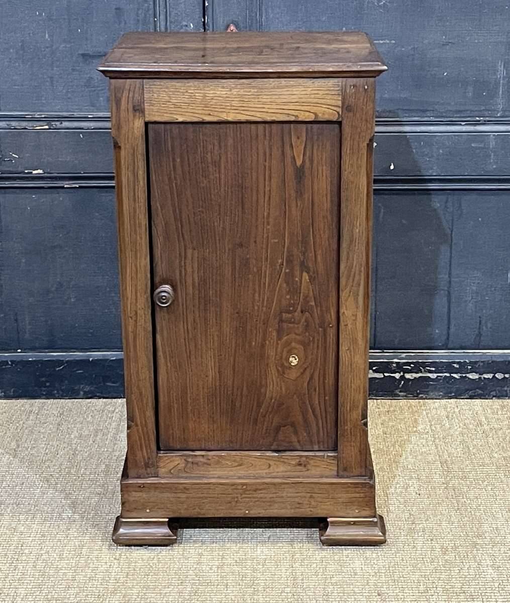 Chestnut bedside table from the early 20th century.