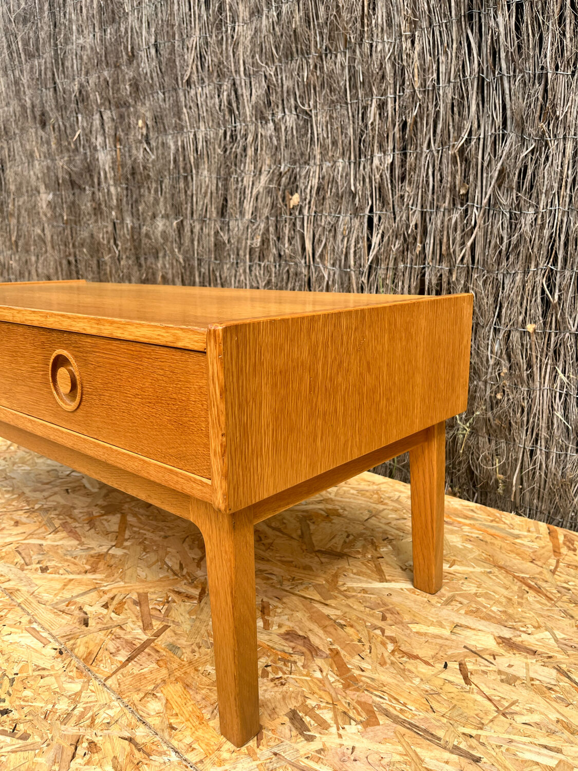 Low row in light oak