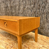 Low row in light oak