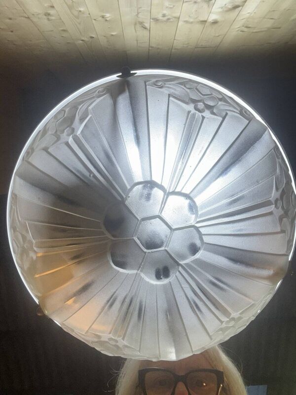 Plafonnier Sonover Art déco en verre pressé, suspendu par cordage – vers 19