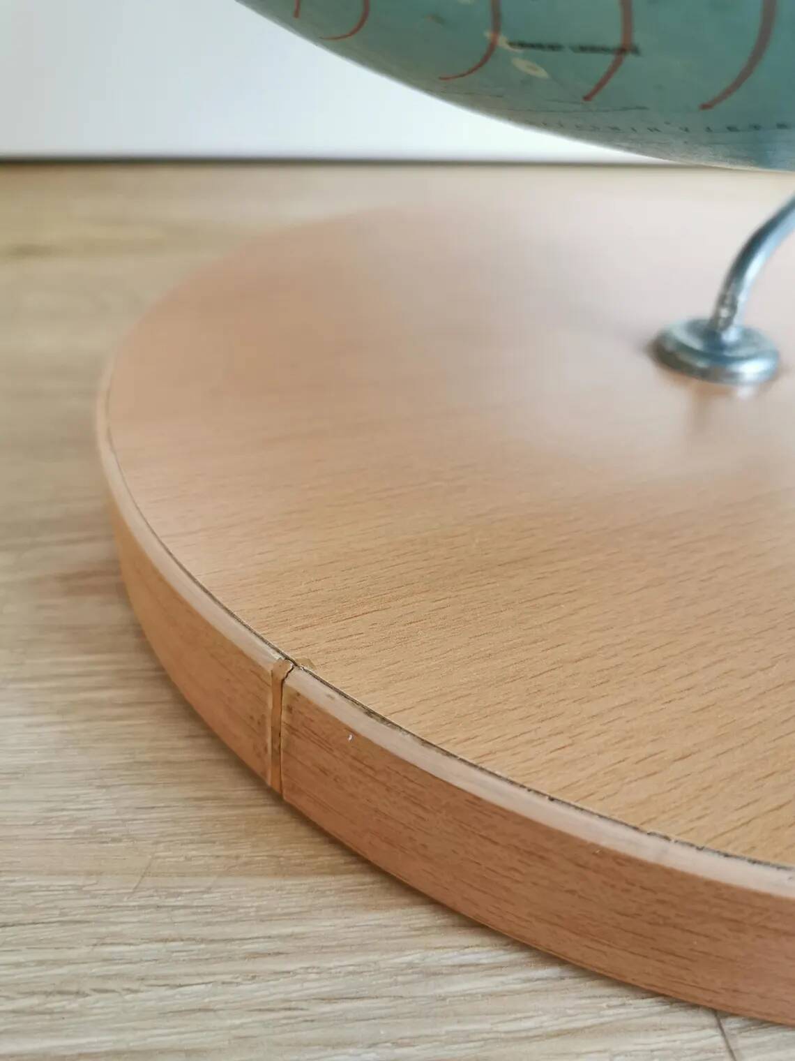 Globe terrestre TLOS Zagreb, années 1970