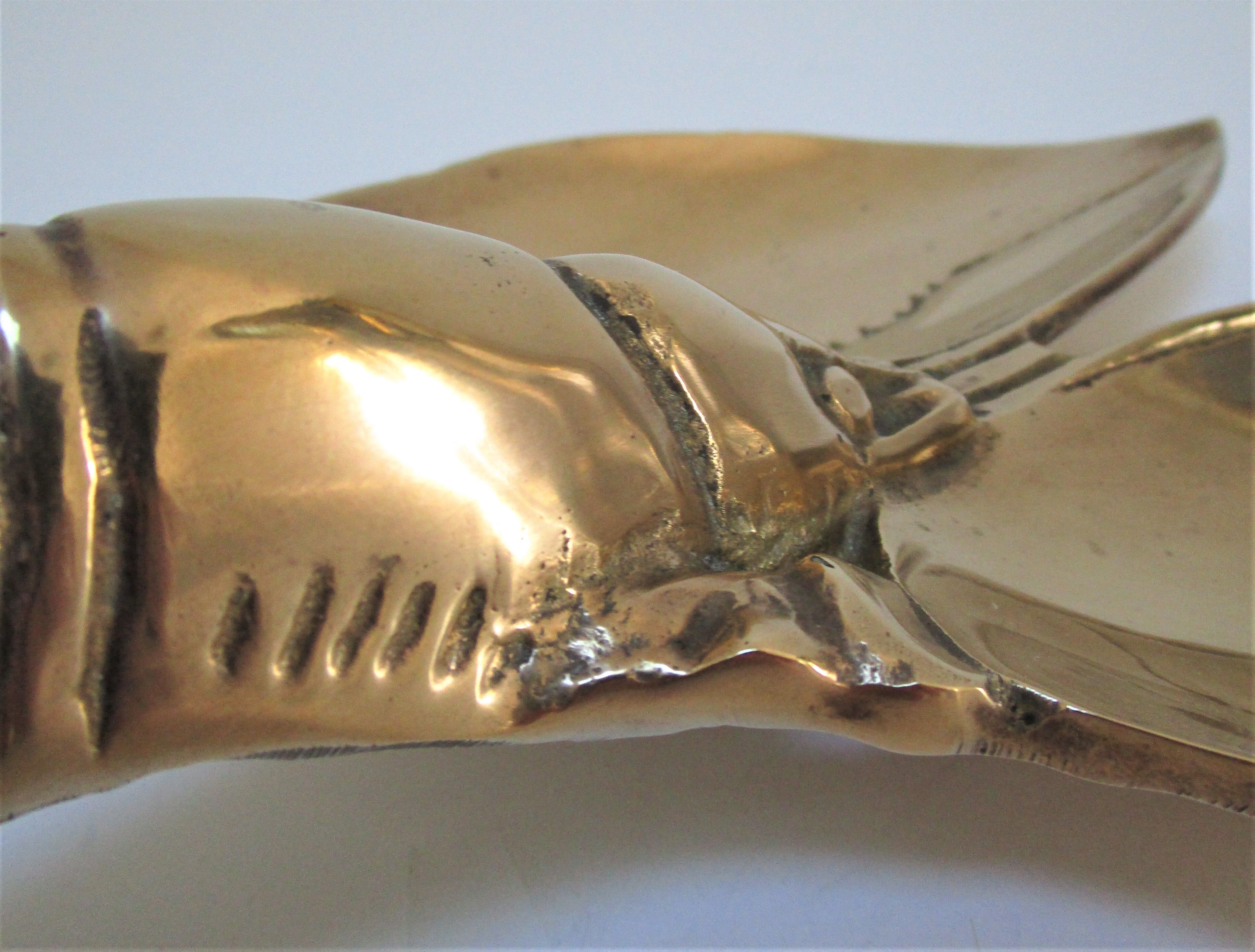 Solid brass lobster forming zoomorphic plateau