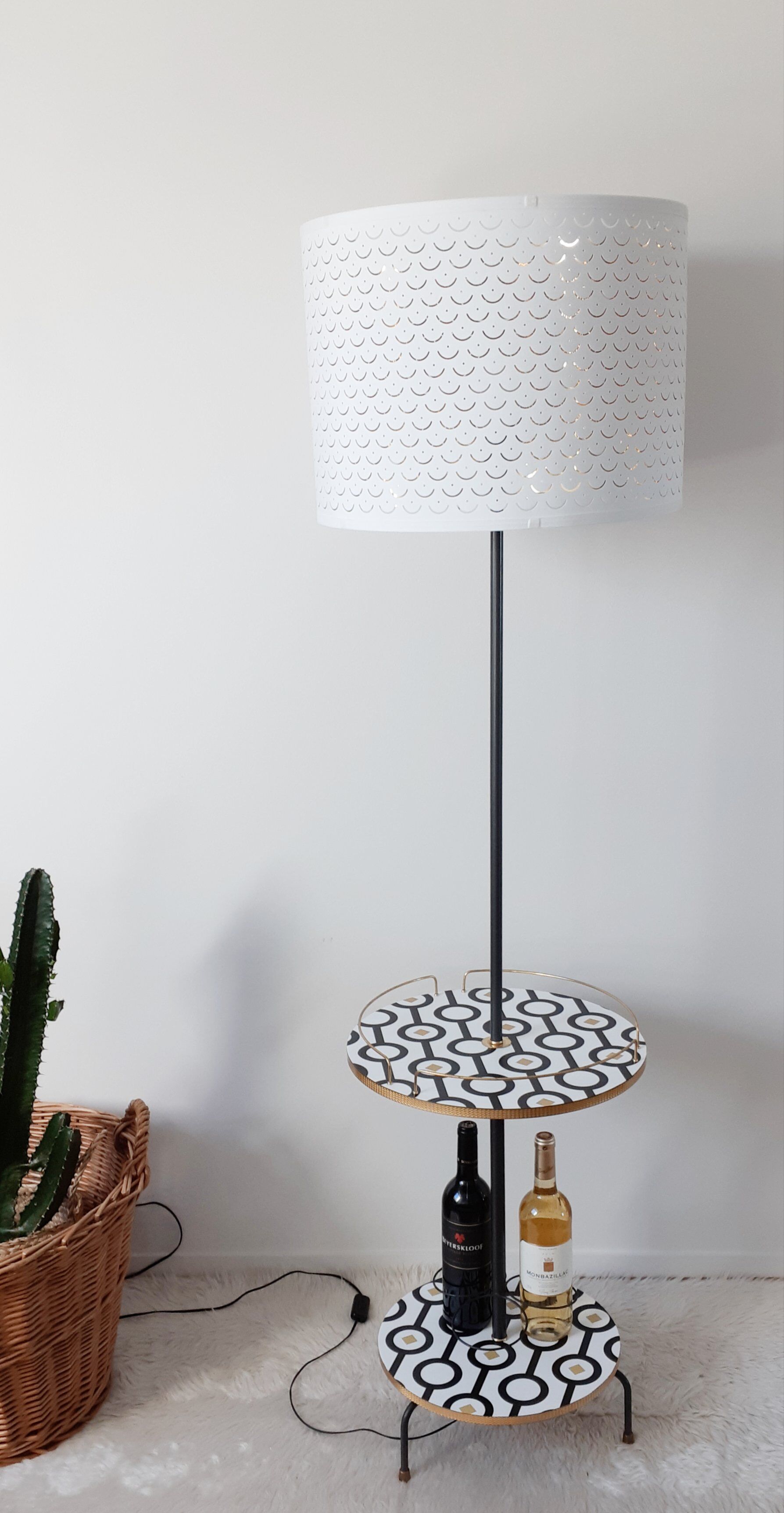 Lampadaire vintage tripode relooké