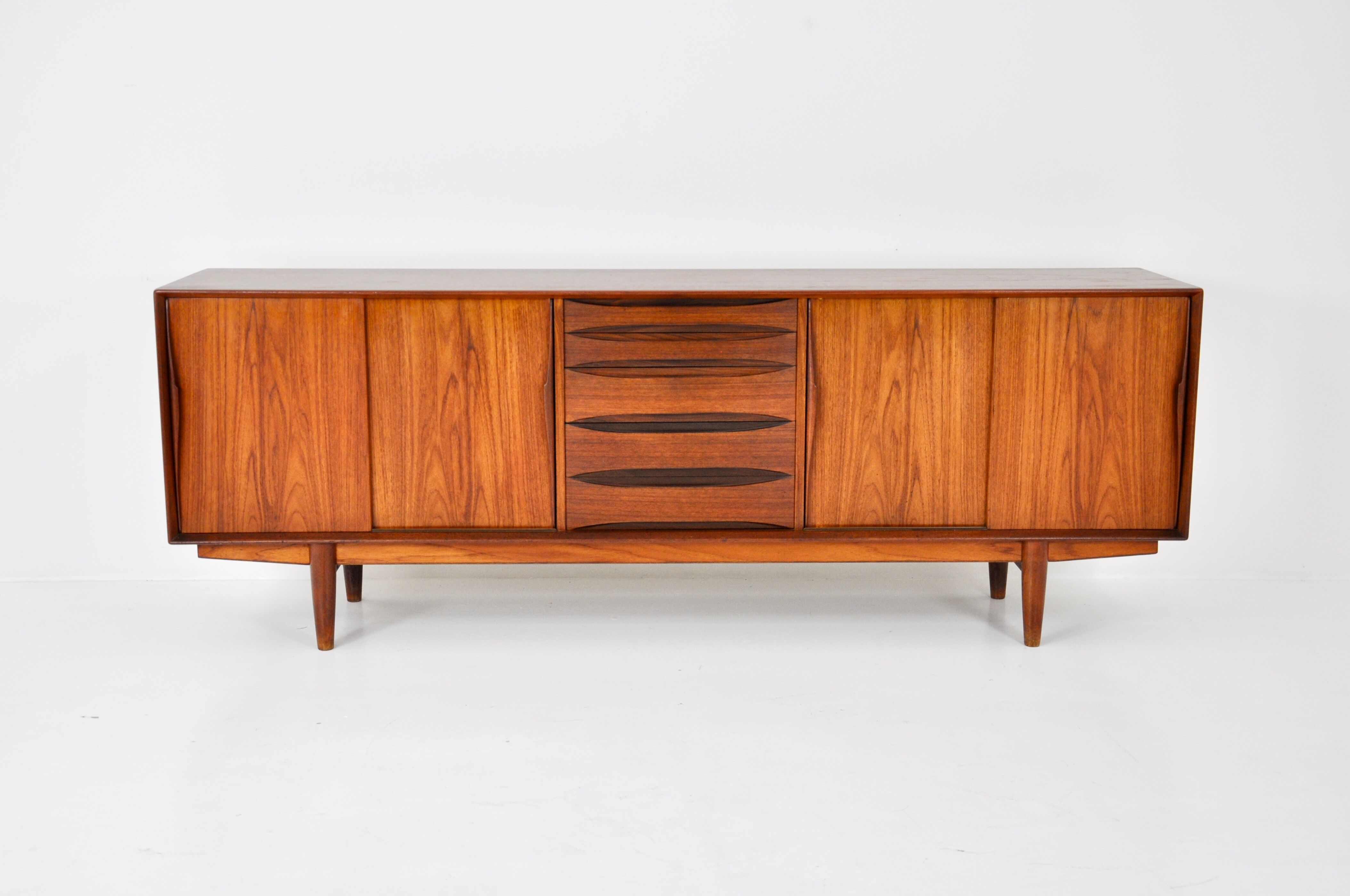 Danish Enfilade de Dyrlund, 1960s