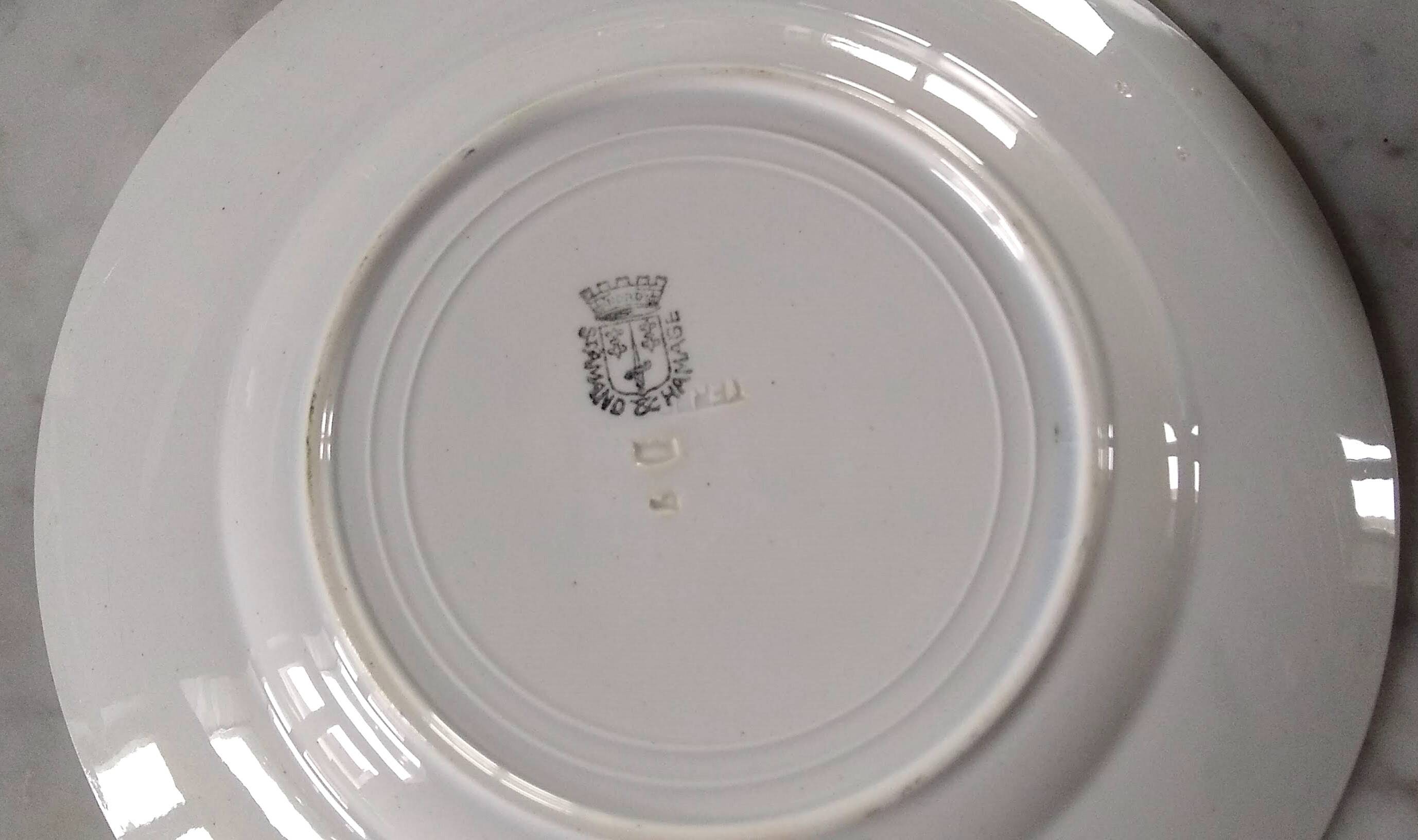 Flat plates Terre de fer St Amand and Hamage Nord - Hand painted