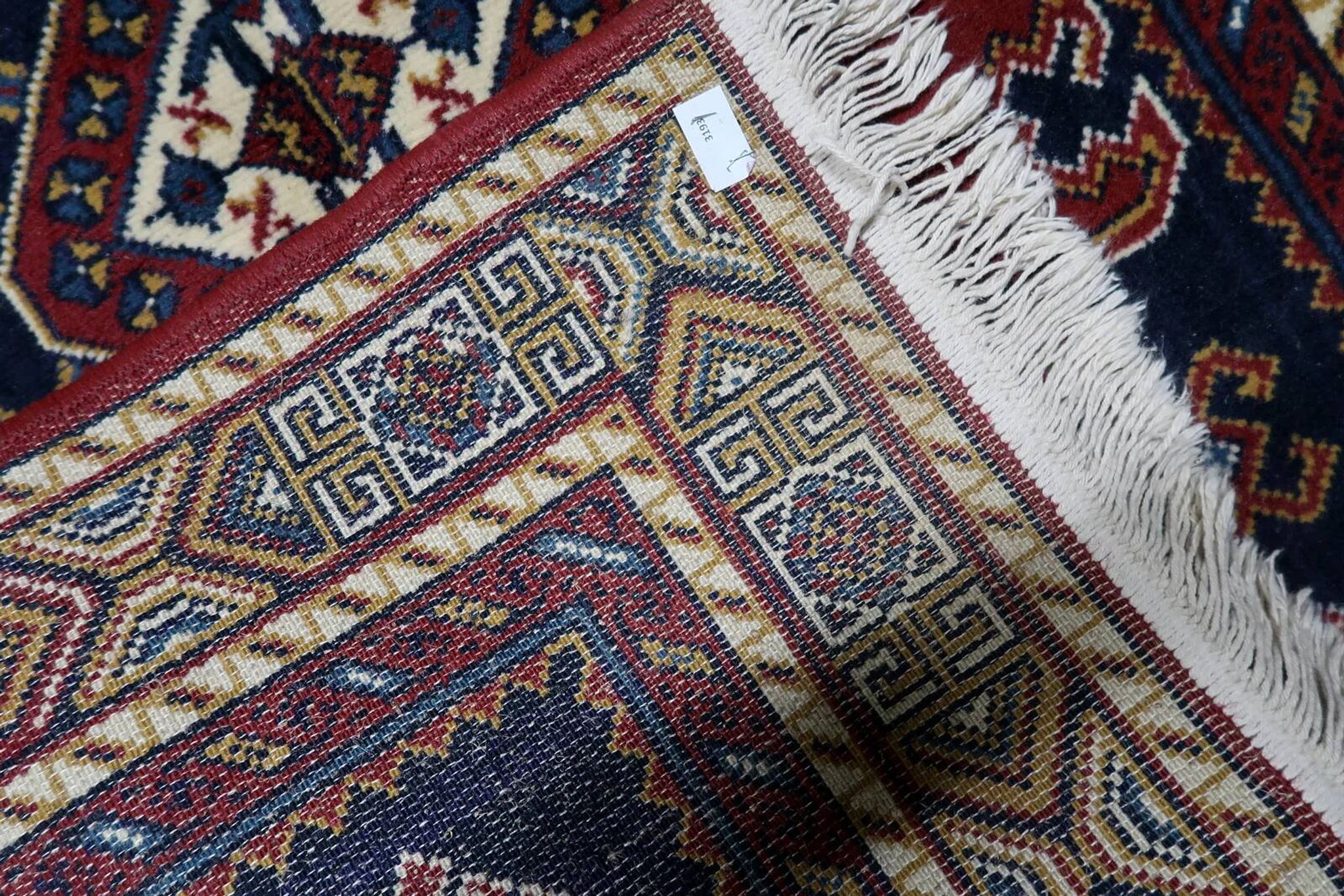 Vintage European Persian-style Shiraz rug 100 cm x 142 cm 1950s - 1C1232