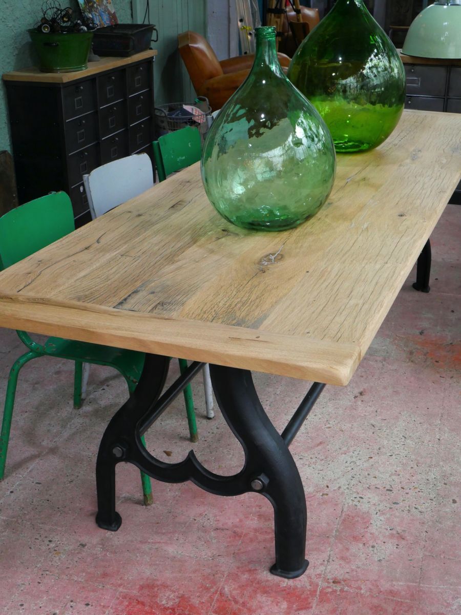 Industrial table solid oak tray and cast-iron footing