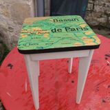 Tabouret en bois upcyclé "Paris"
