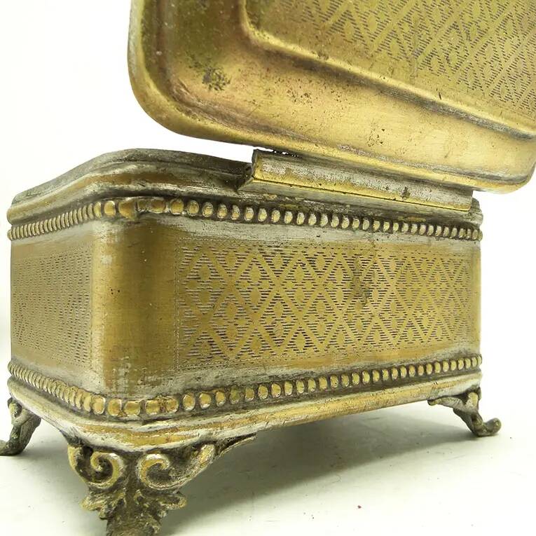 Eclectic sugar bowl, silver-plated brass, Poland, 19th century