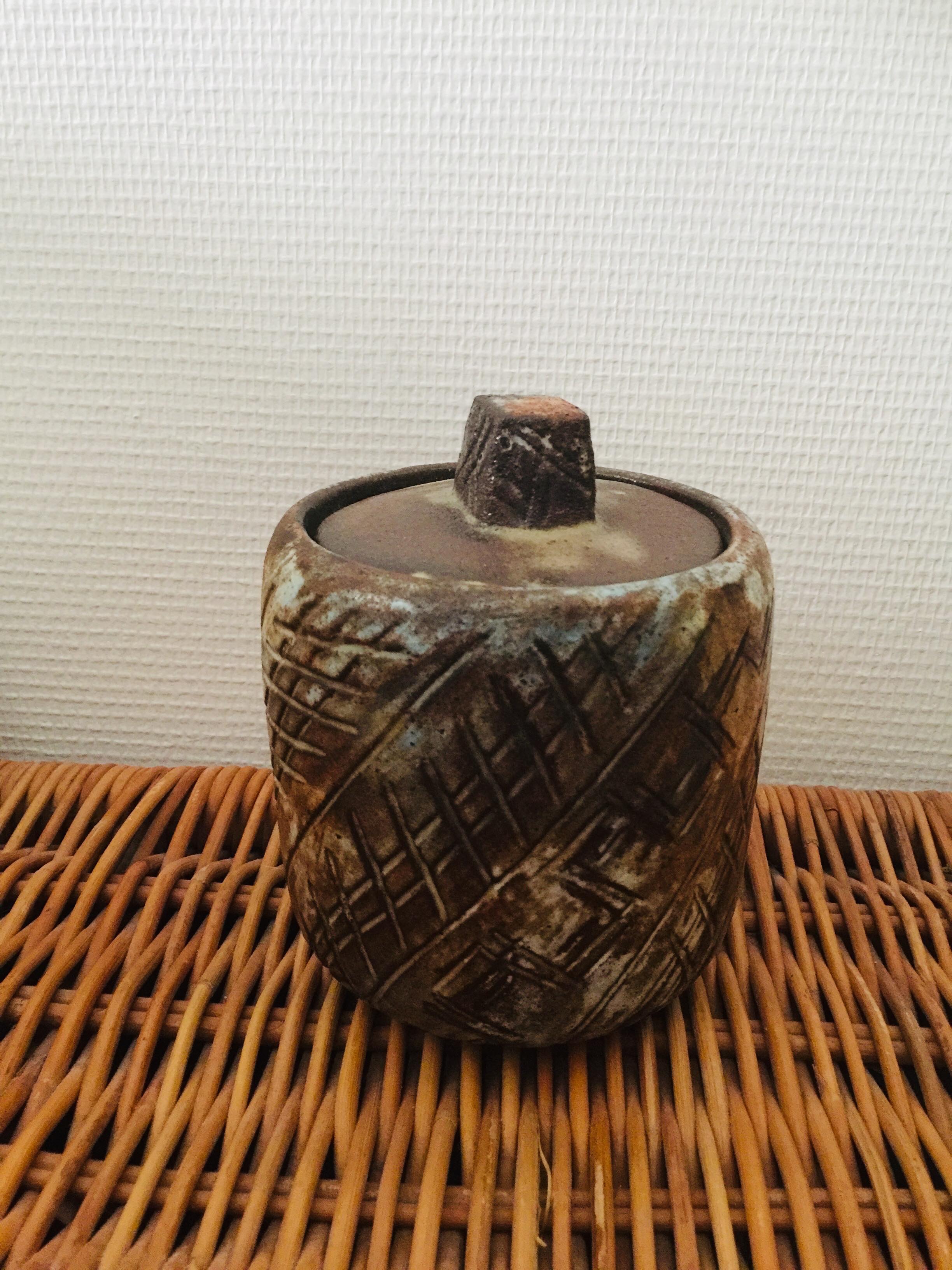 Alexander Kostande's ceramic box