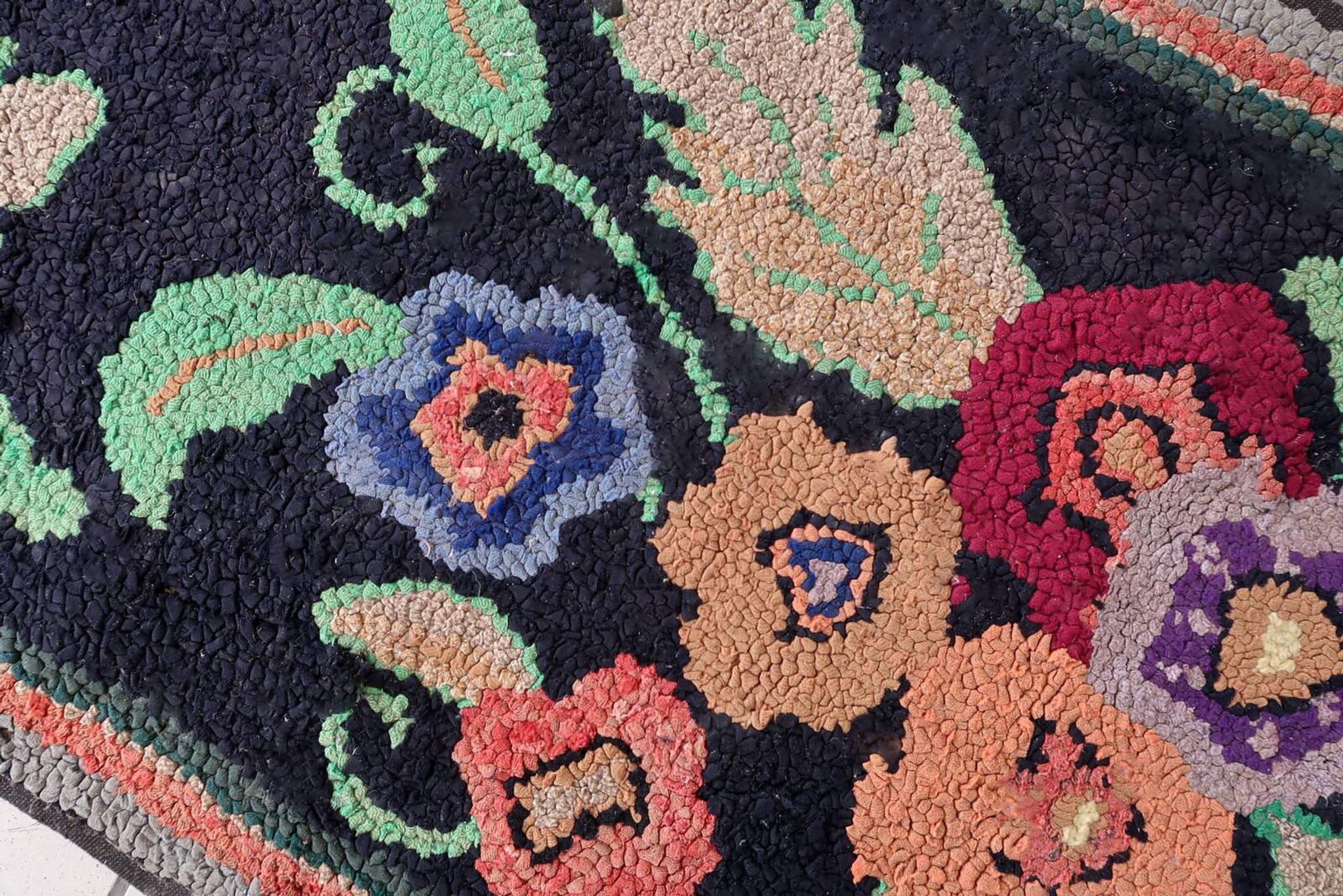 Tapis ancien fait main American Hooked 65cm x 168cm - 1C989
