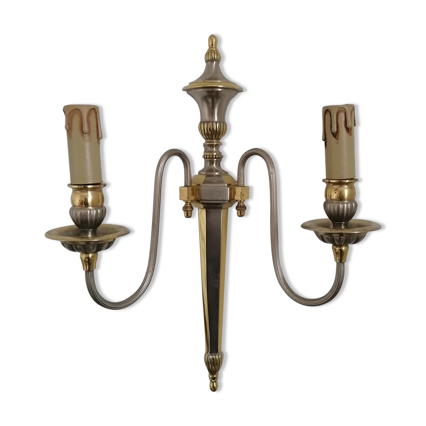 Classic neo-classical wall light year 70