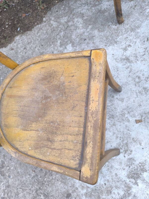 Lot de 4 chaises de bistrot Luterma authentique en bois de hêtre dans leur jus